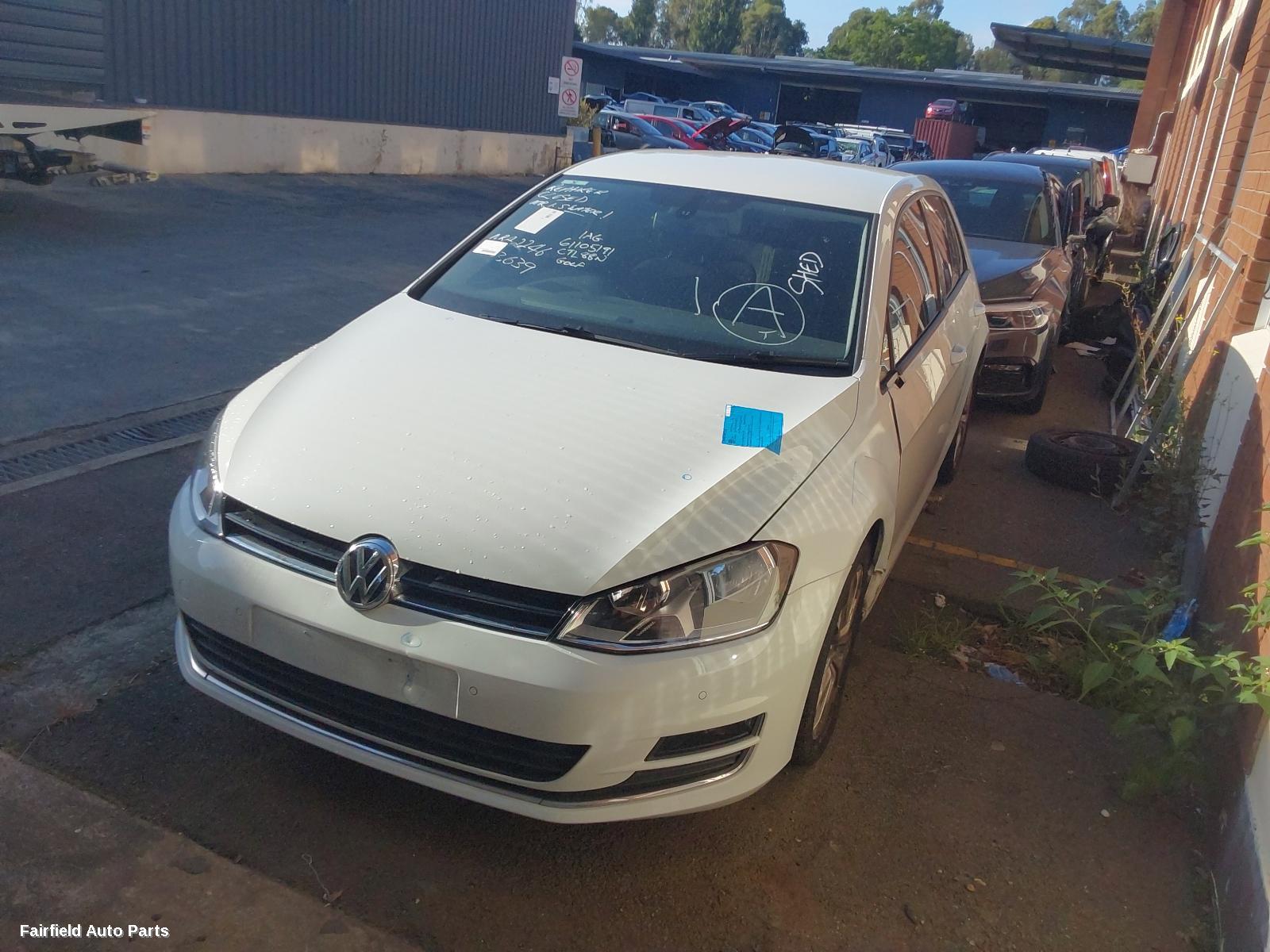 2013-2020 Volkswagen Golf Washer Bottle