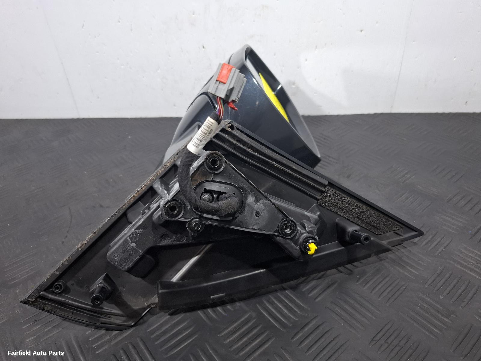 2015-2019 Land Rover Discovery Sport Left Door Mirror