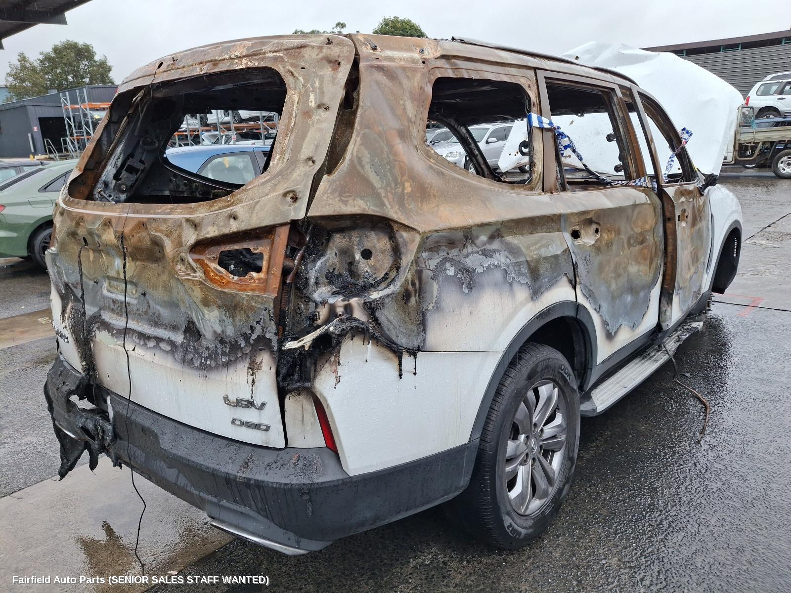 2022 Ldv D90 Left Headlamp