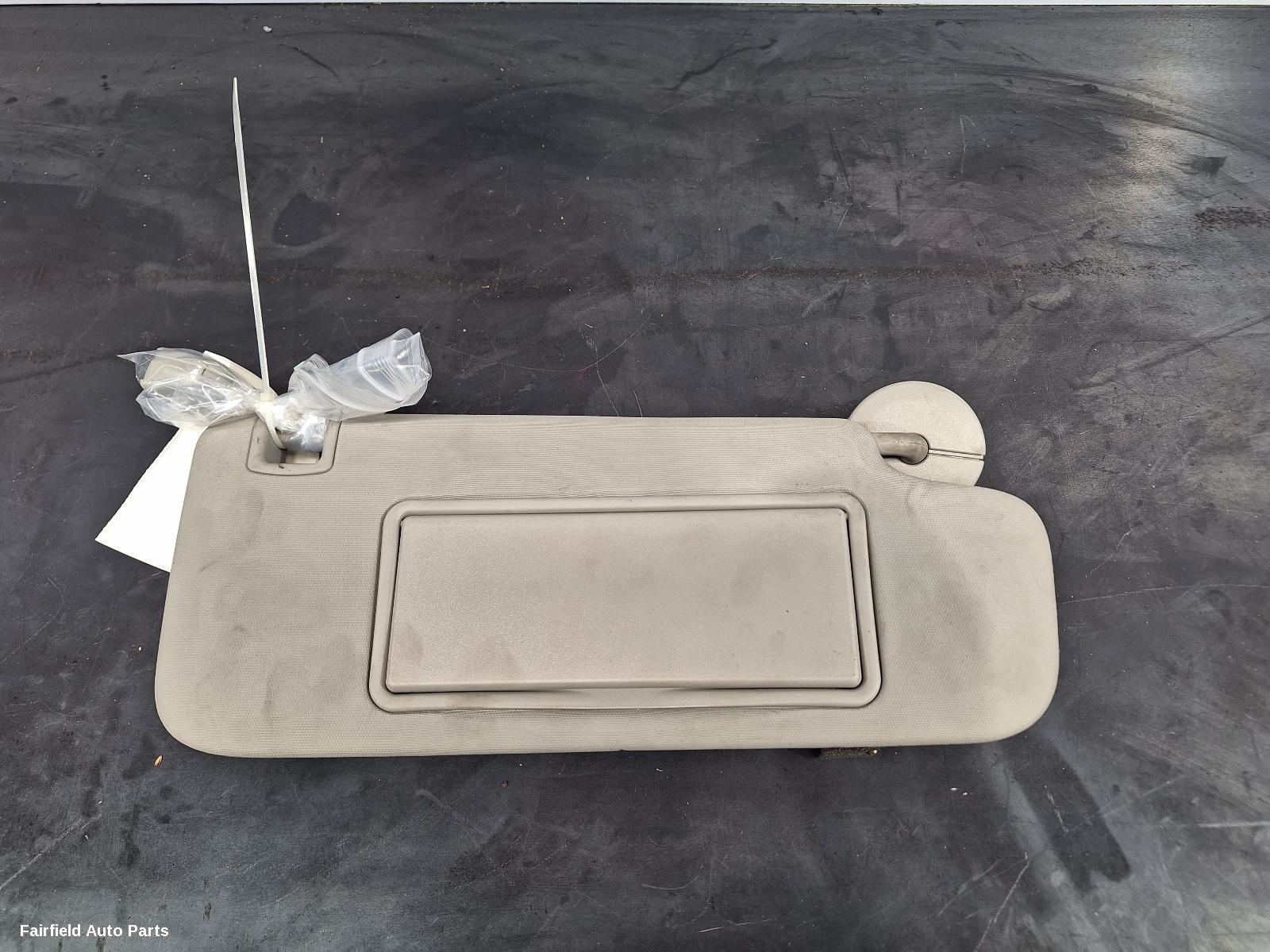 2011-2017 Holden Cruze Sunvisor