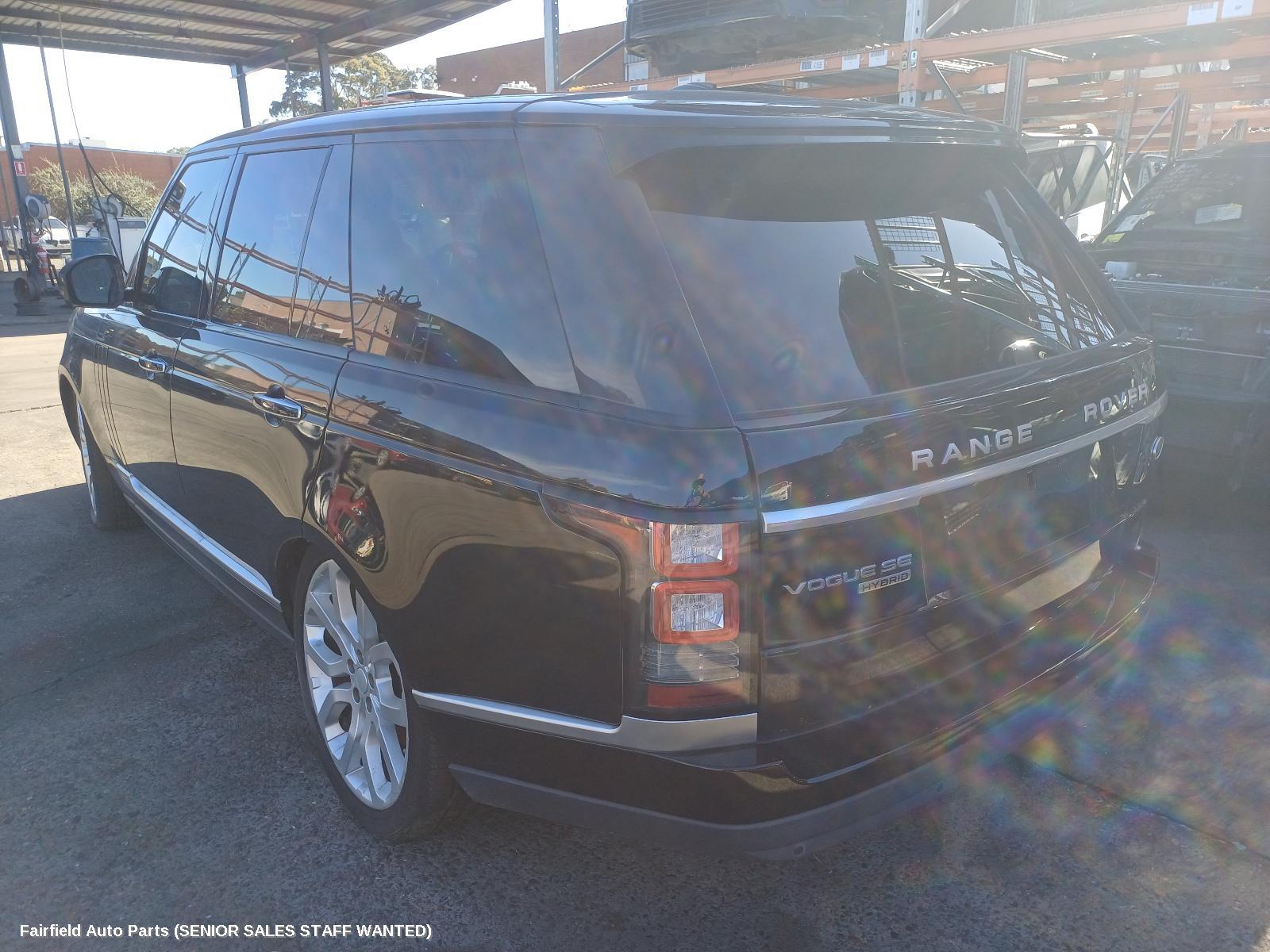 2015 Land Rover Rangerover Right Guard