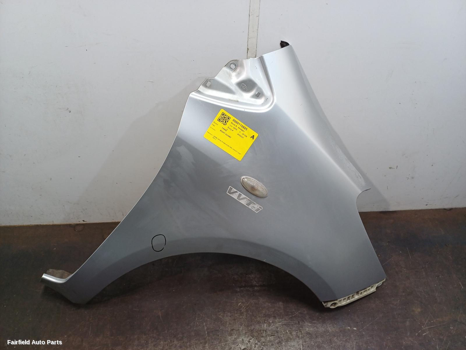 2005-2011 Toyota Yaris Right Guard