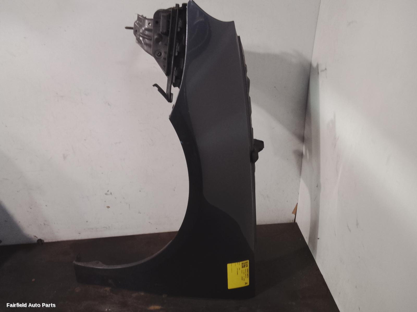2007-2014 Volkswagen Eos Left Guard