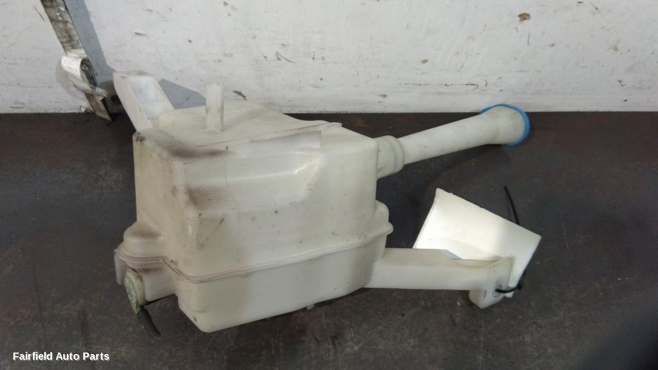 2002-2009 Nissan Maxima Washer Bottle