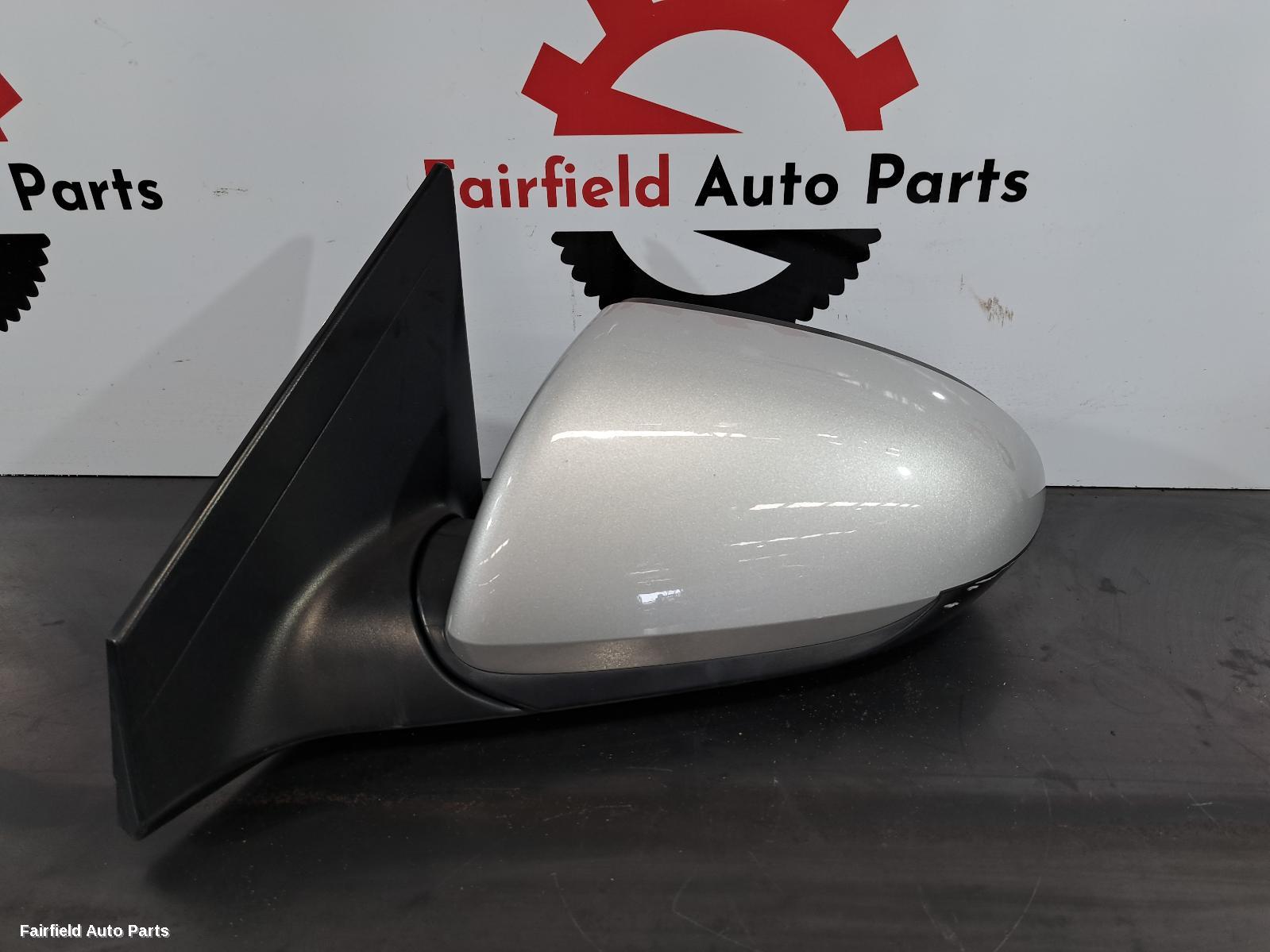 2015-2018 Hyundai Elantra Left Door Mirror