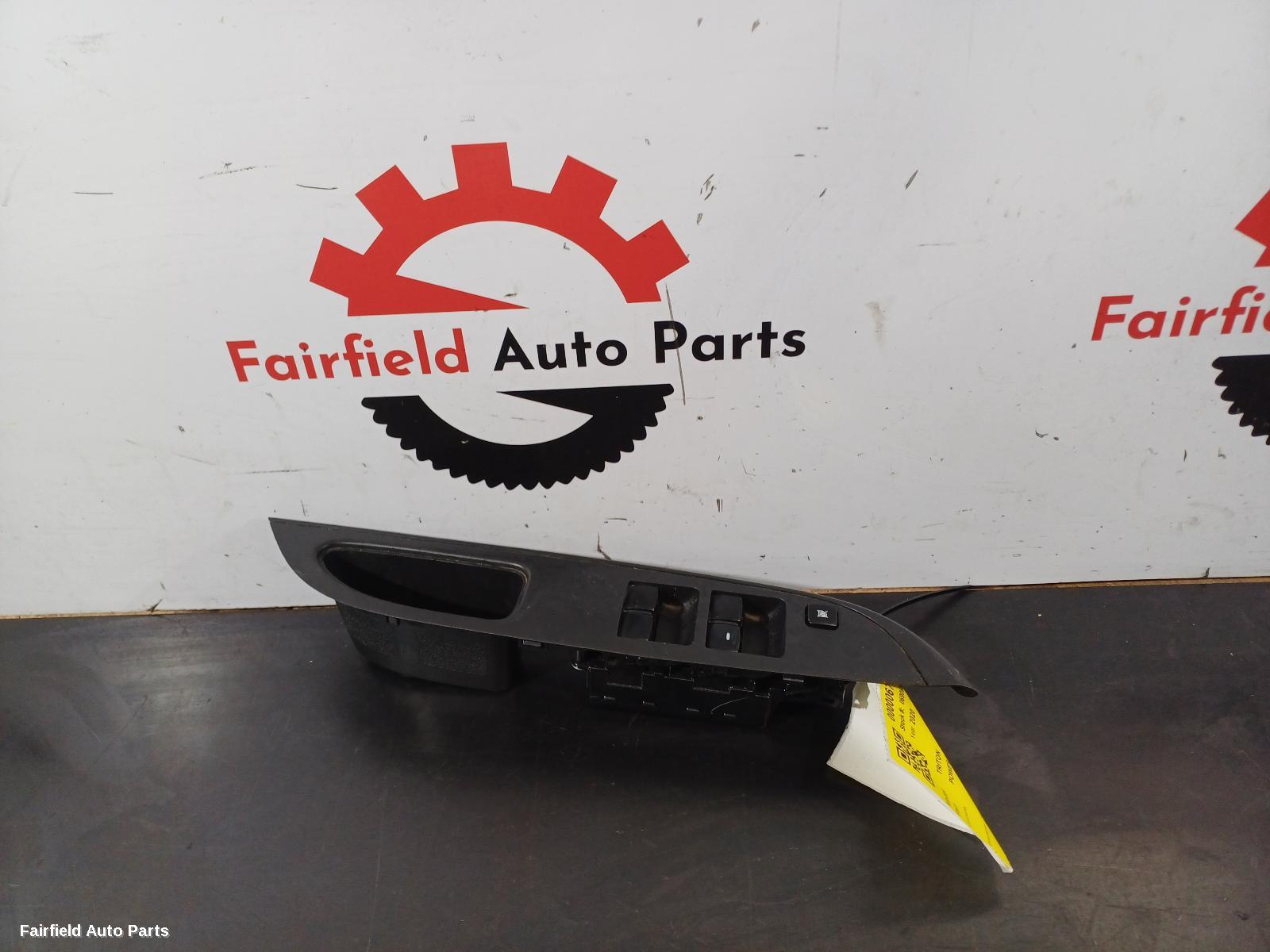 2015-2023 Mitsubishi Triton Pwr Dr Wind Switch
