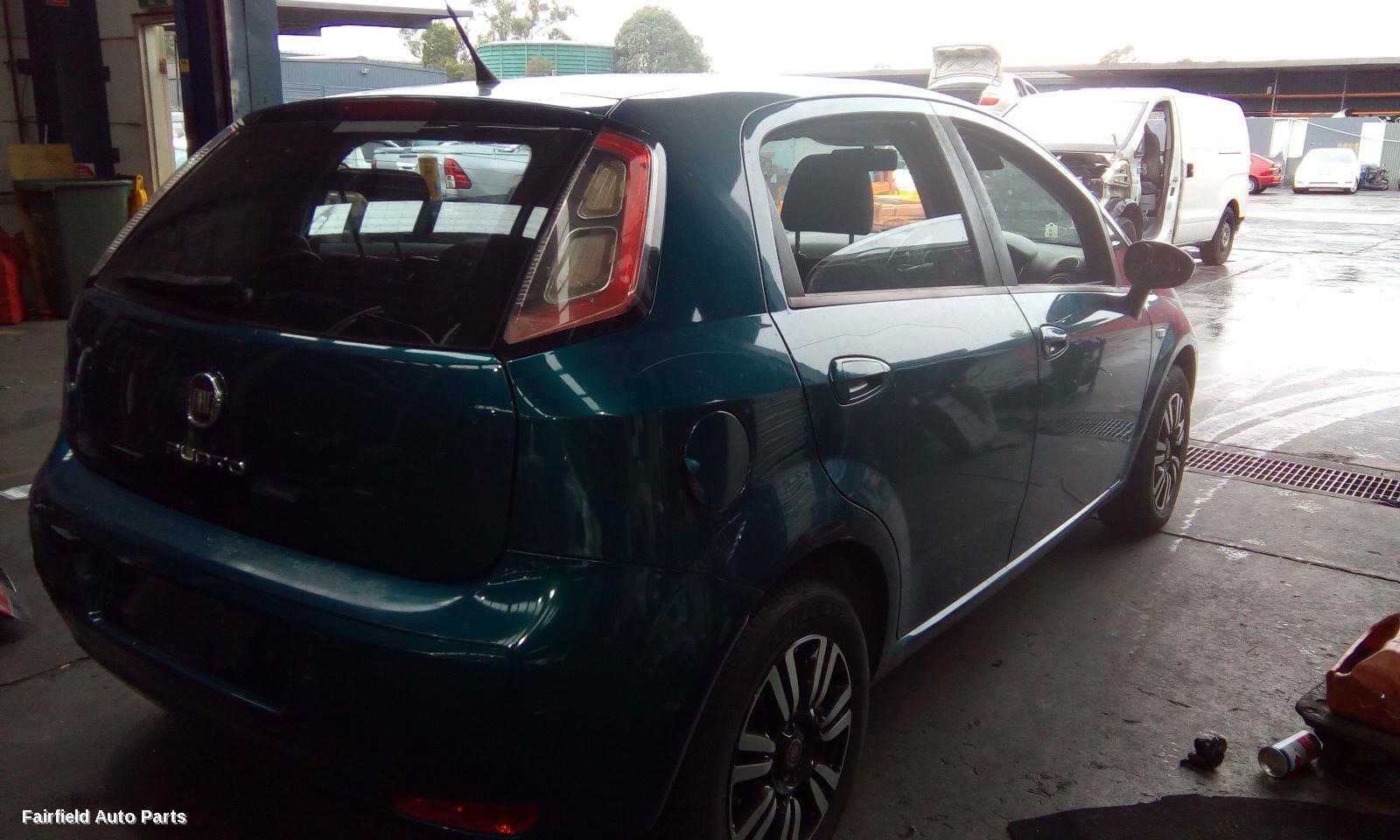 2013 Fiat Punto Left Rear Door Sliding