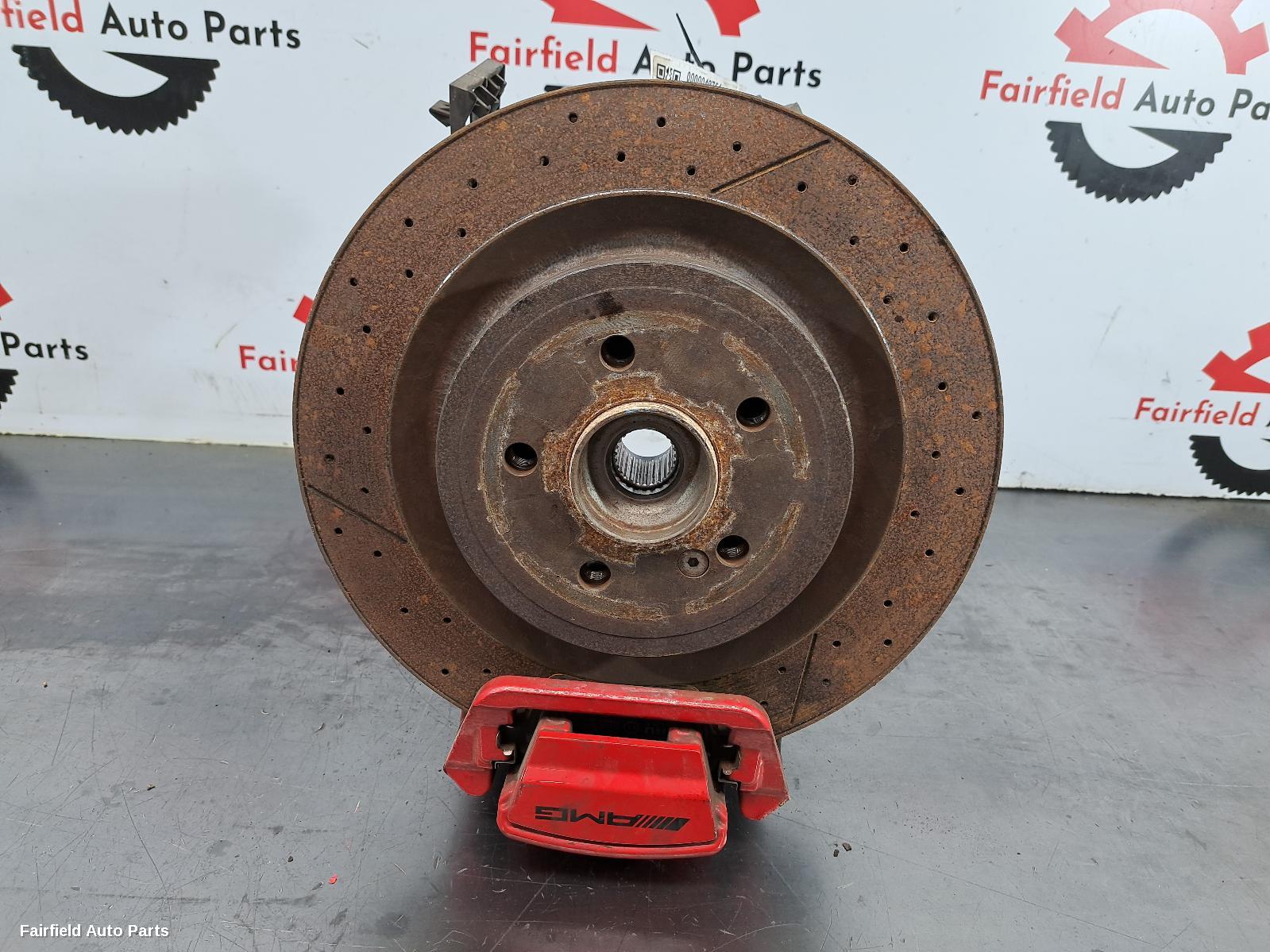 2014-2020 Mercedes Gla Class Right Rear Hub Assembly
