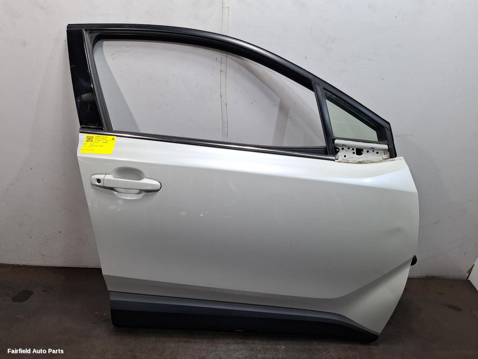 2016-2023 Toyota C-hr Right Front Door
