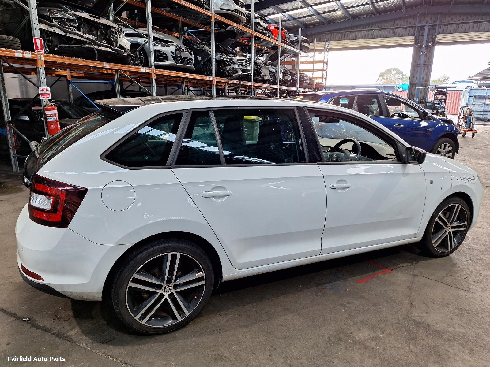 2015 Skoda Rapid Fan