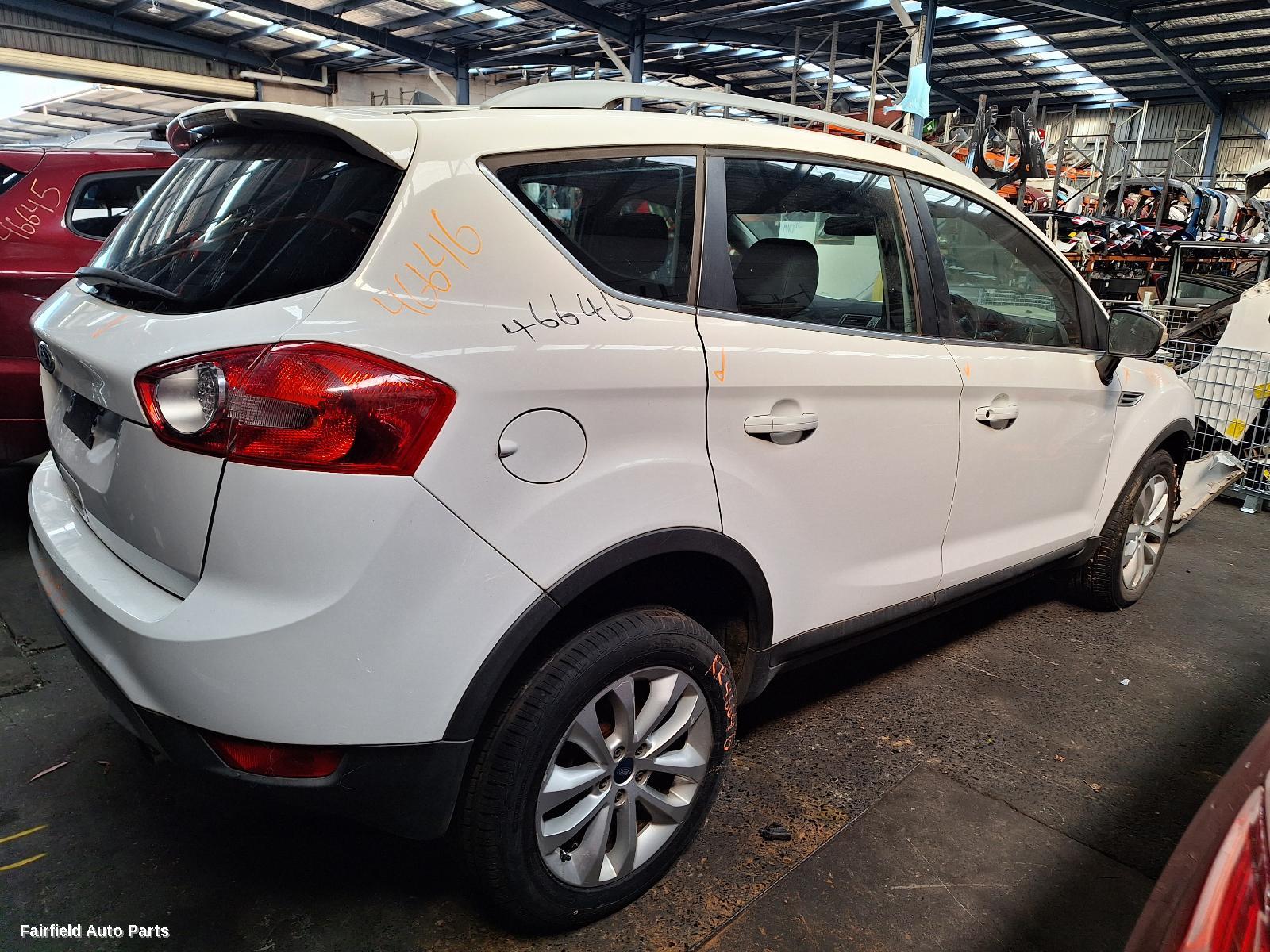 2011-2012 Ford Kuga Left Front Door