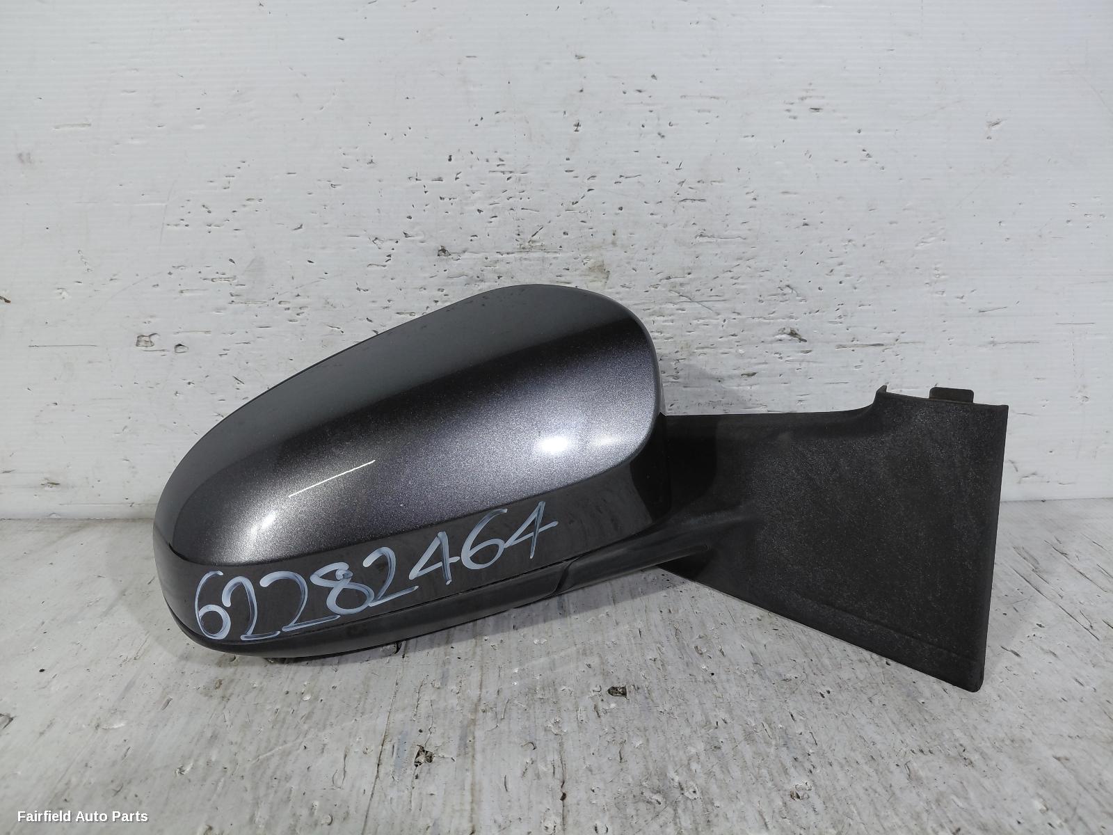 2011-2020 Toyota Yaris Right Door Mirror