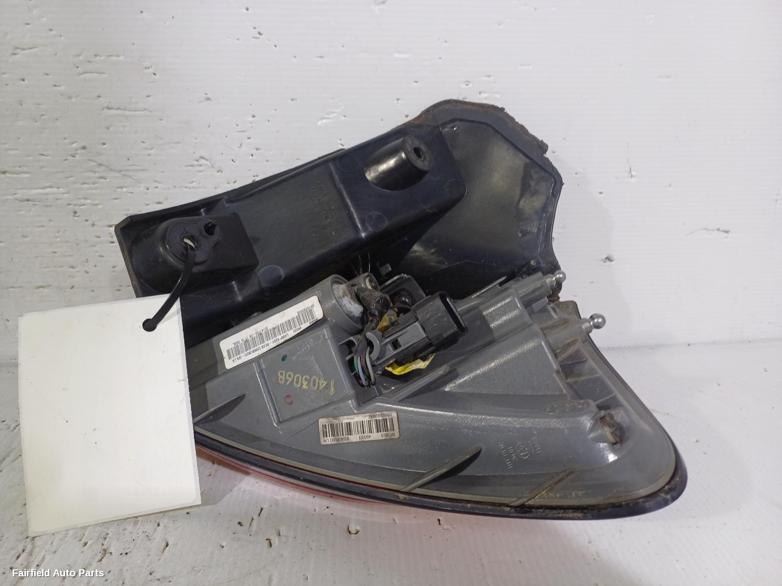 2014-2018 Jeep Cherokee Left Taillight