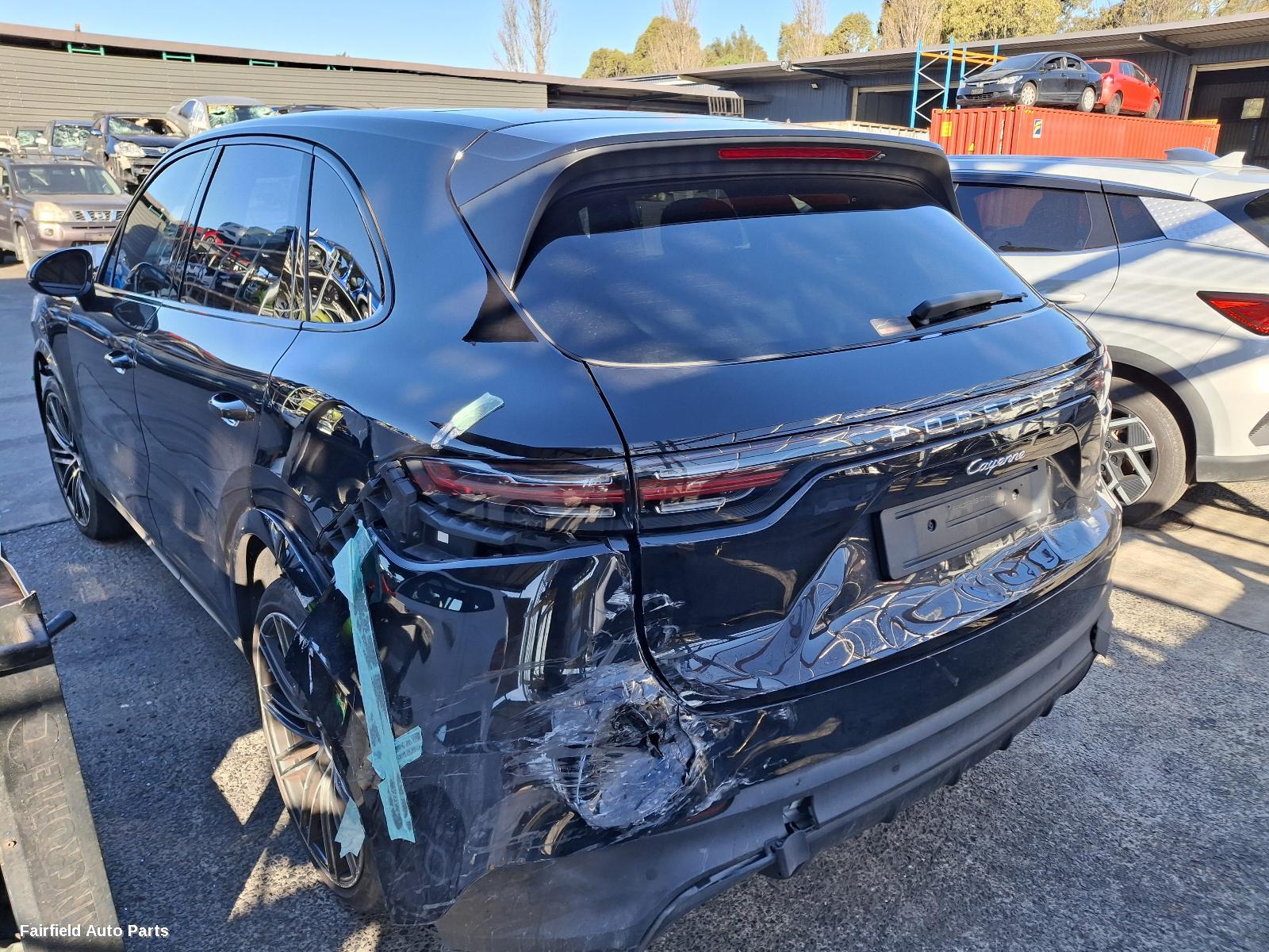 2019 Porsche Cayenne Left Door Mirror