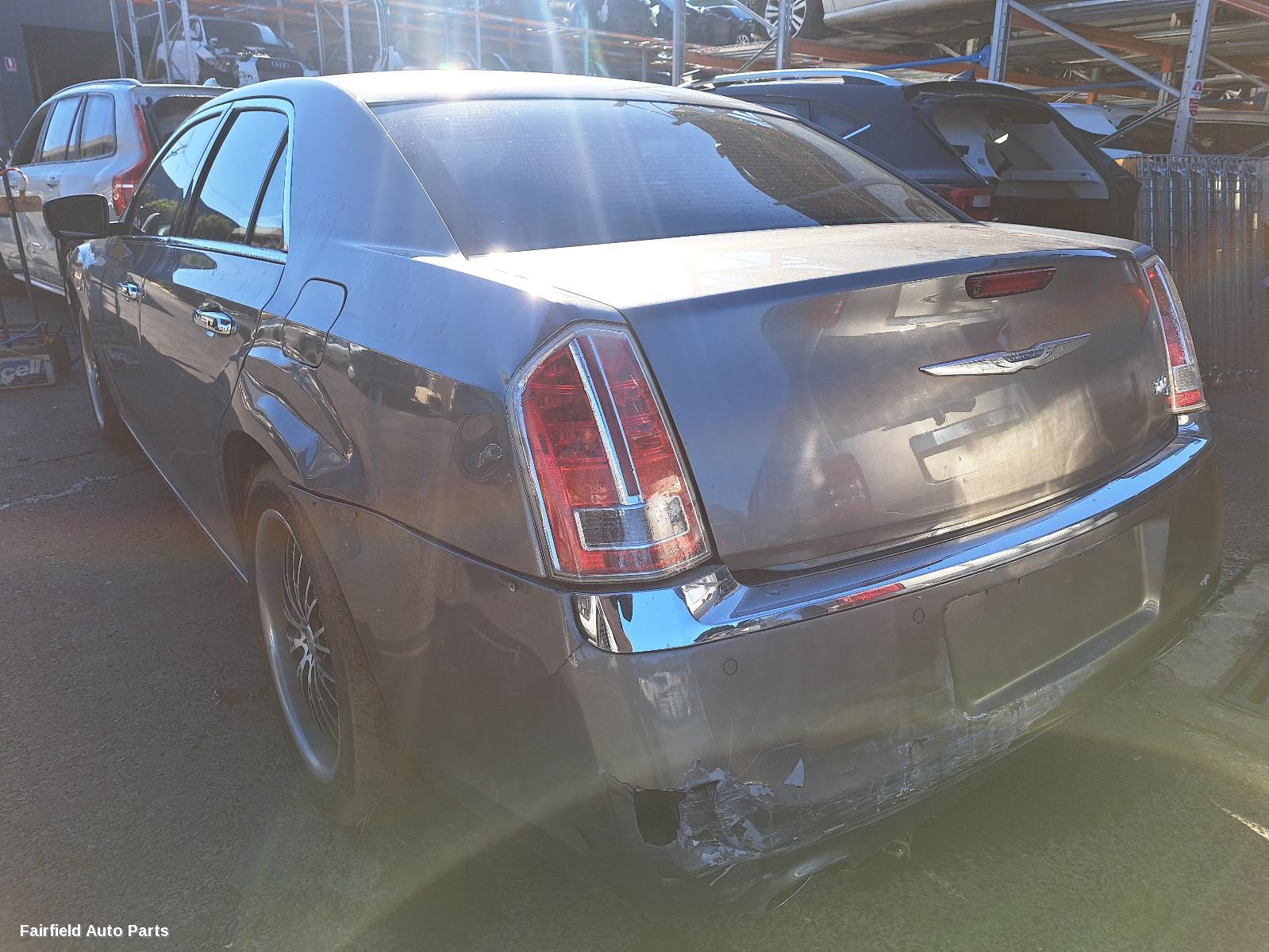 2012 Chrysler 300c Left Rear Door Sliding