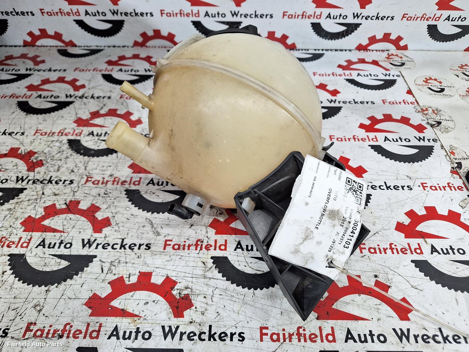 2004-2015 Mercedes Vito Overflow Bottle