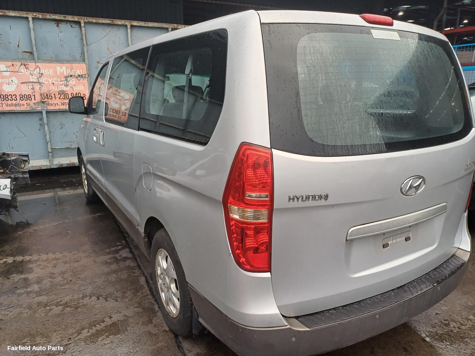 2007-2018 Hyundai Iload/imax Fan