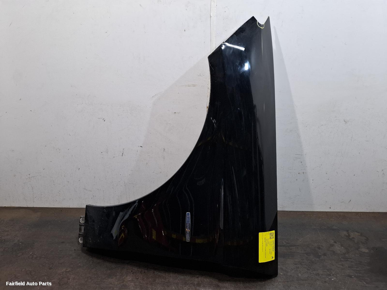 2012-2016 Mercedes M Class Left Guard