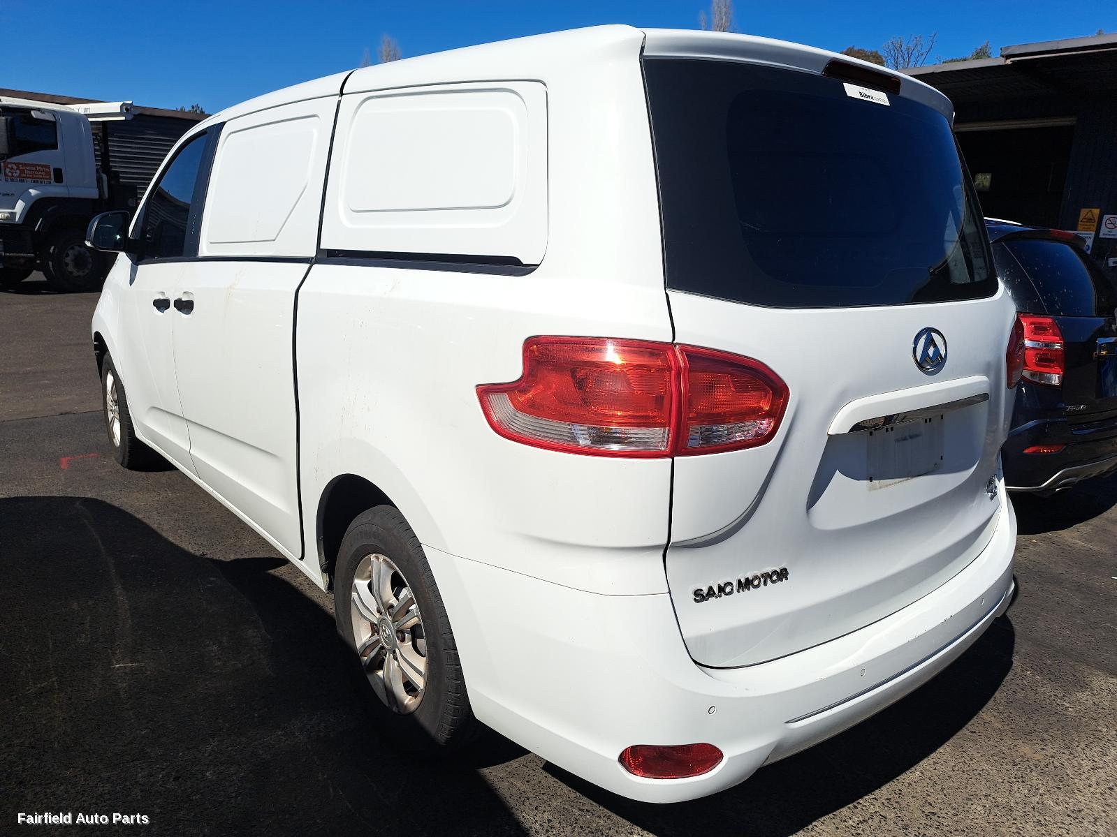 2017 Ldv G10 Left Headlamp
