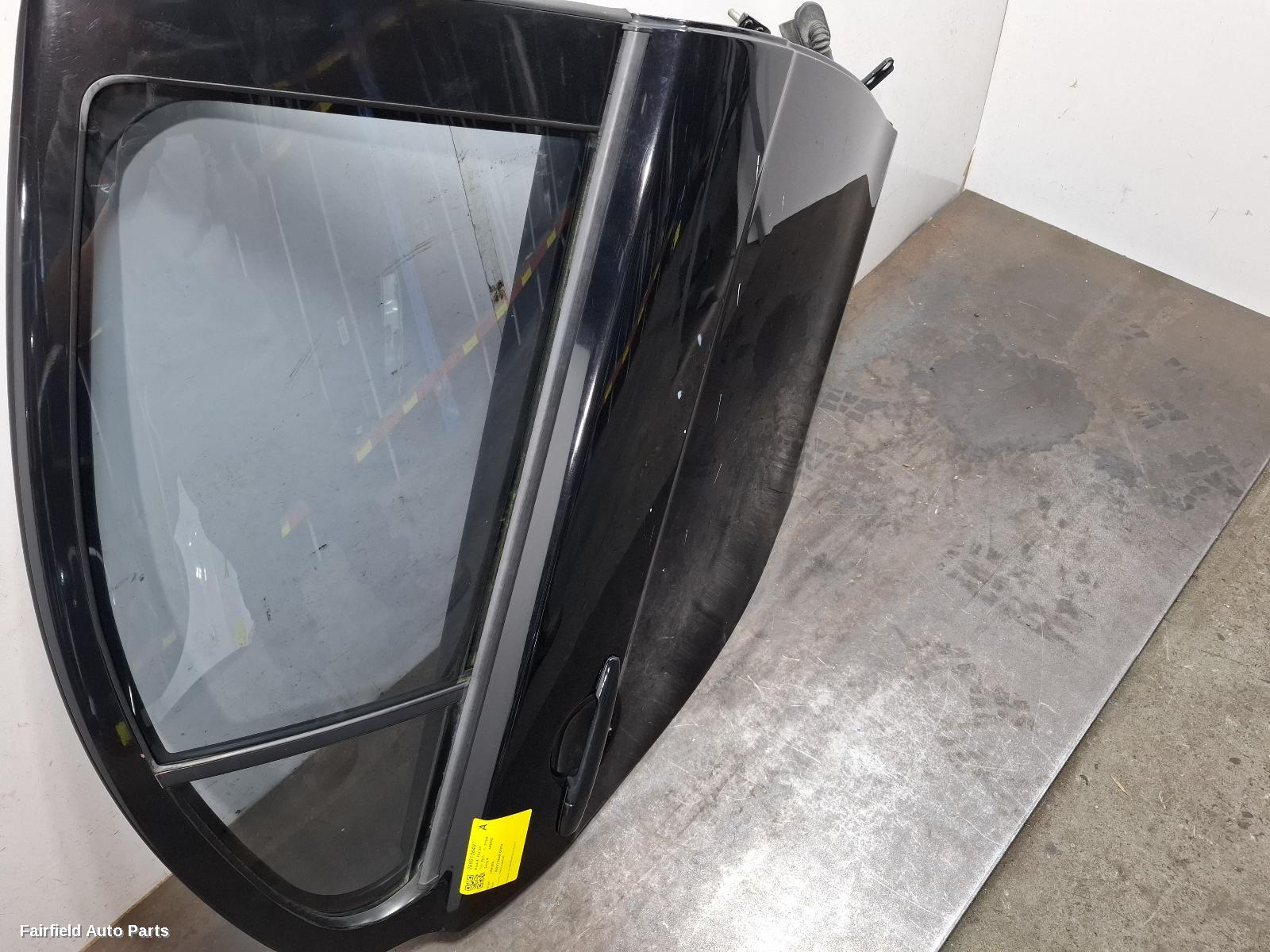 2007-2015 Mitsubishi Lancer Right Rear Door Sliding