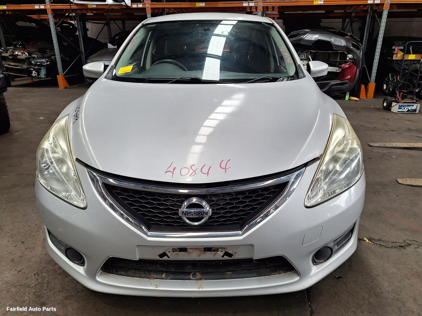 2014 Nissan Pulsar Sunvisor