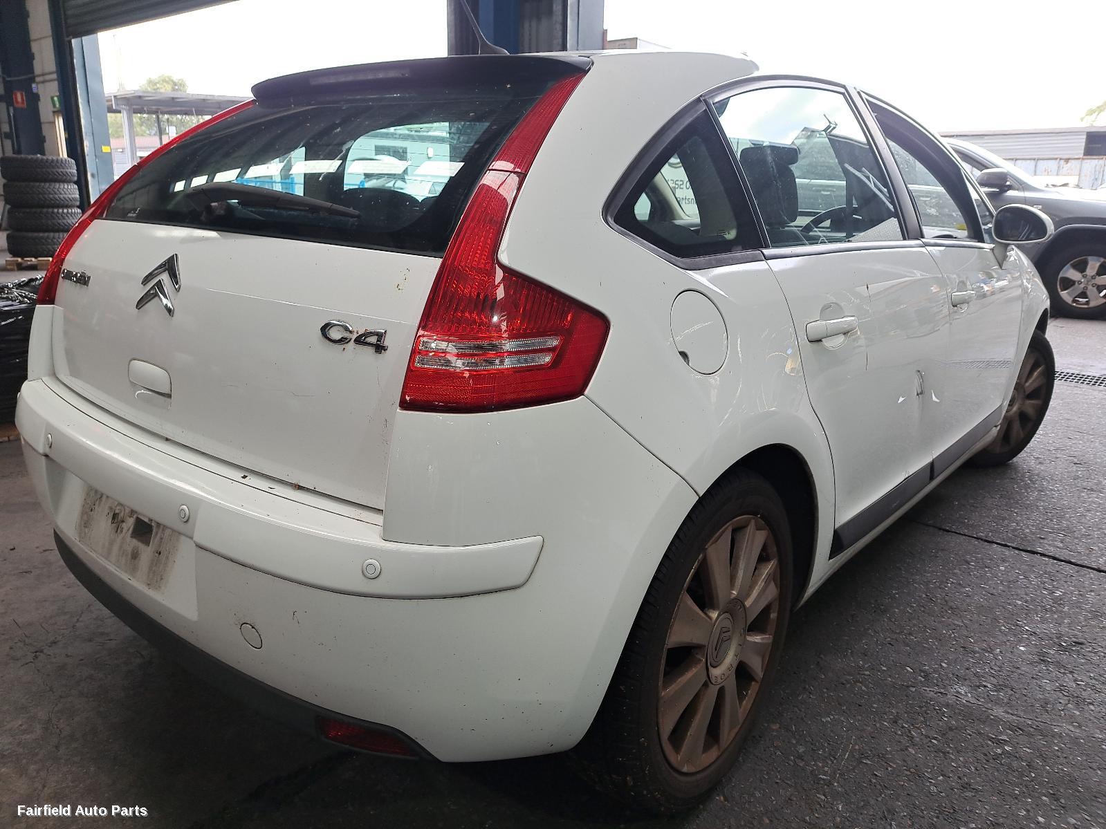 2006 Citroen C4 Right Door Mirror