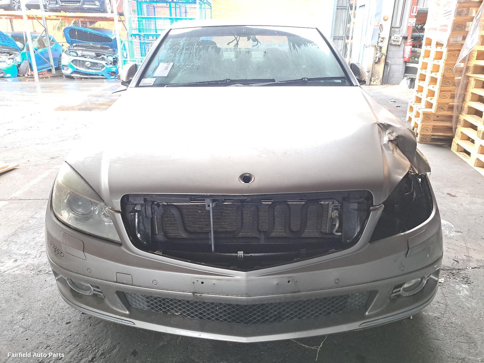 2007 Mercedes C Class Left Front Door