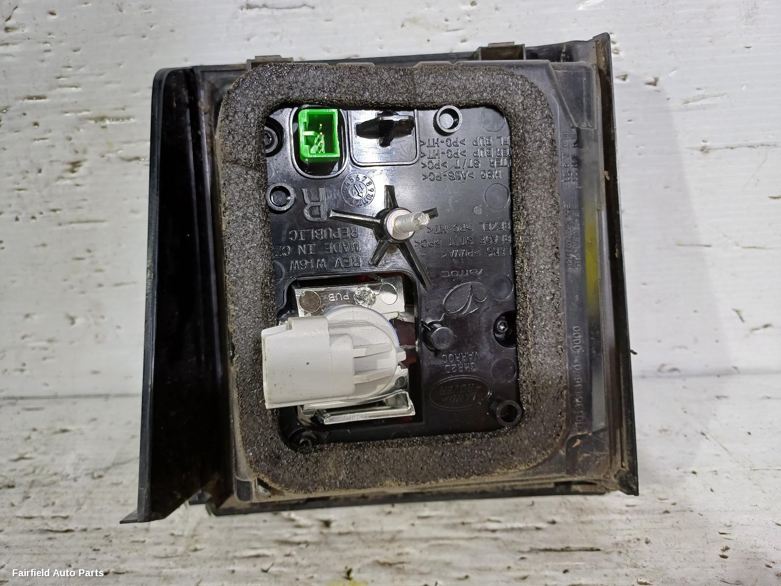 2015-2019 Land Rover Discovery Sport Rear Garnish