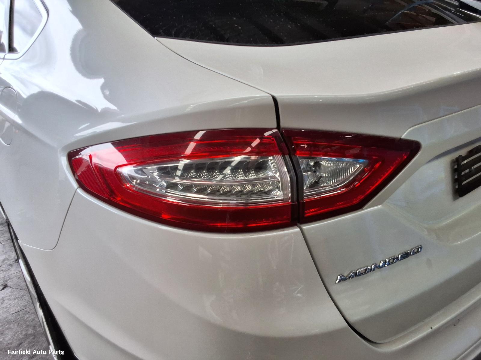 2014-2020 Ford Mondeo Washer Bottle