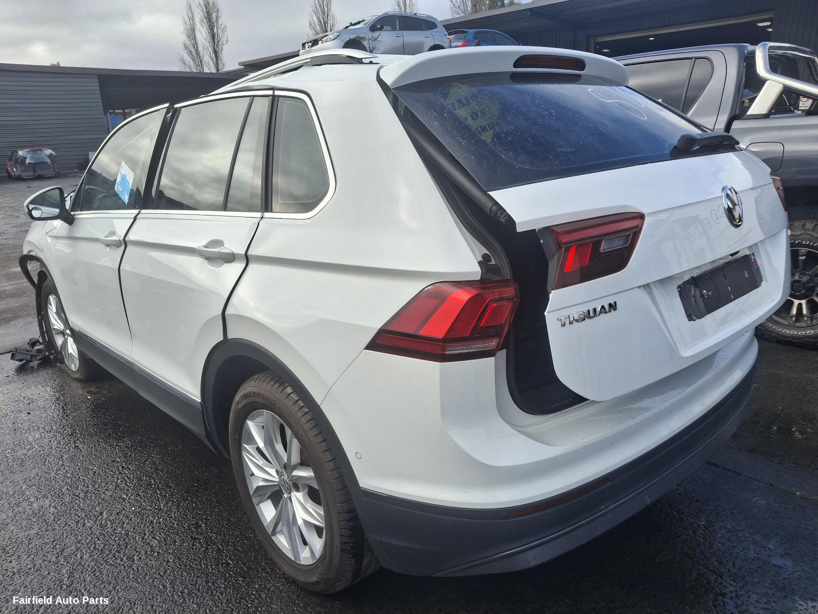 2018 Volkswagen Tiguan Bootlid Tailgate