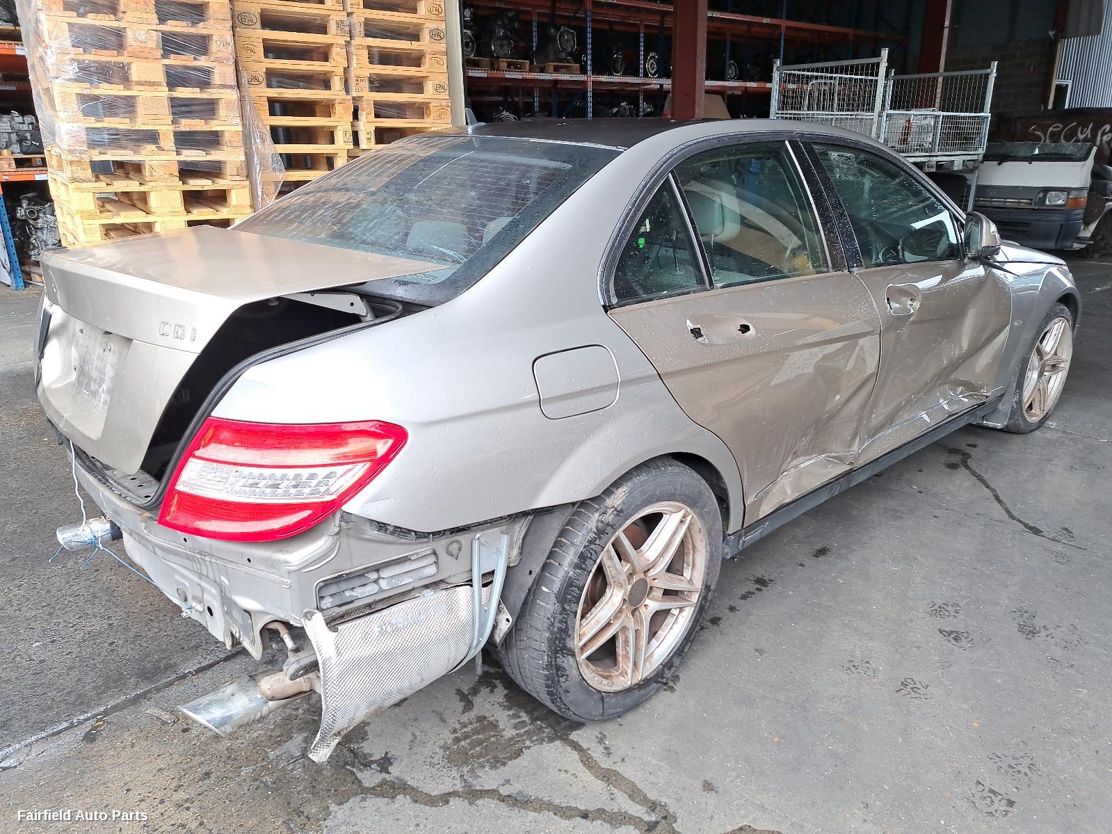 2007 Mercedes C Class Left Front Door