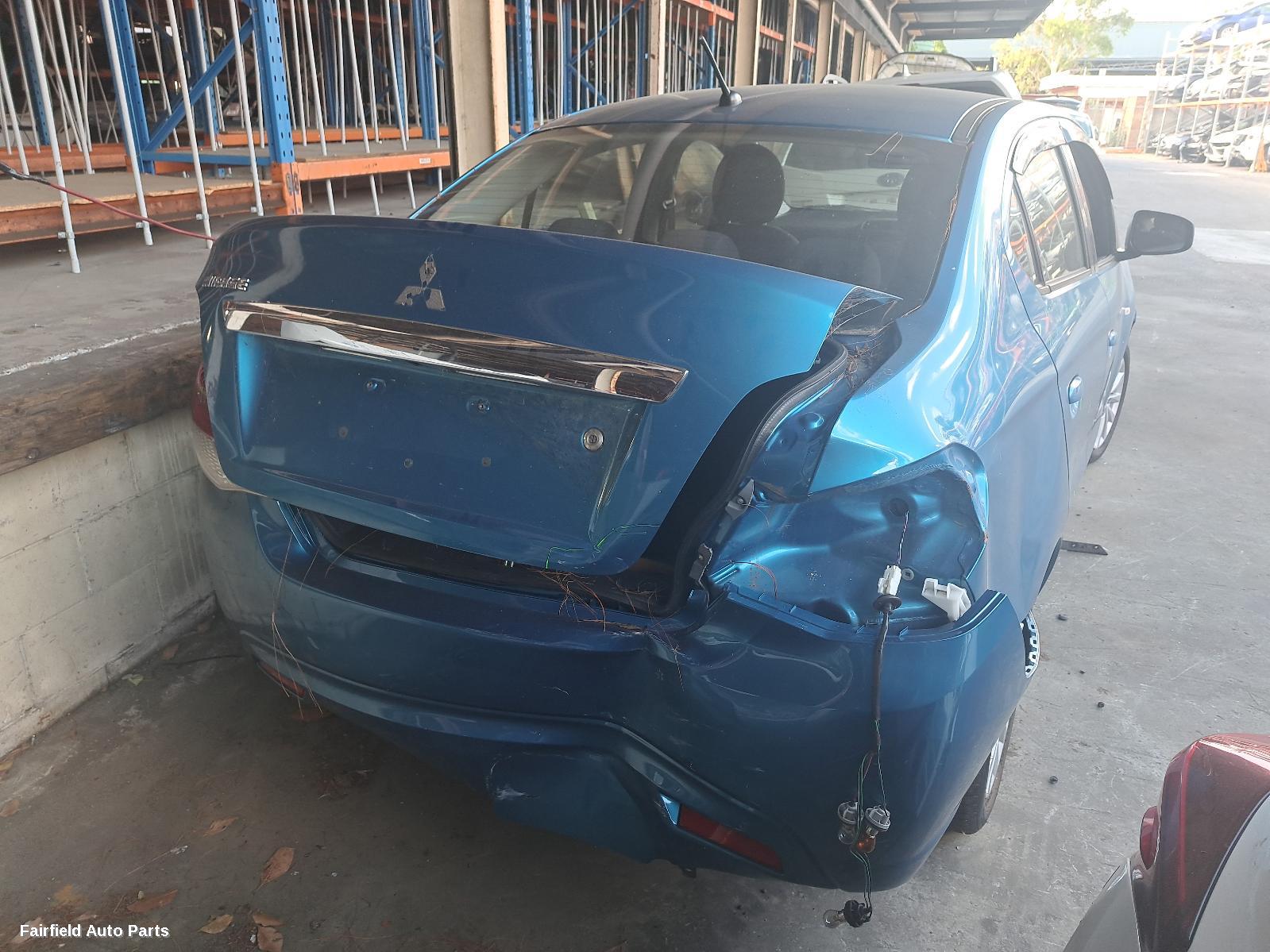 2016 Mitsubishi Mirage Right Indicator Fog Side