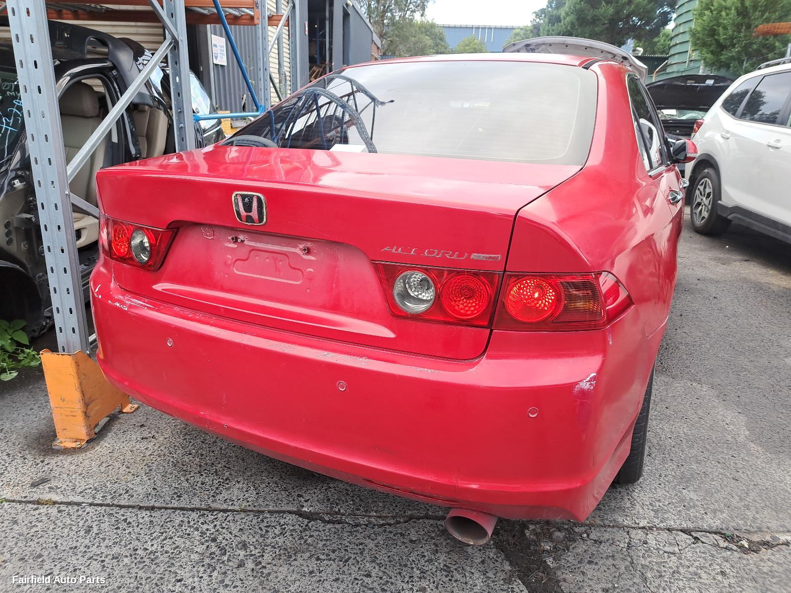 2003-2008 Honda Accord Left Rear Door Sliding