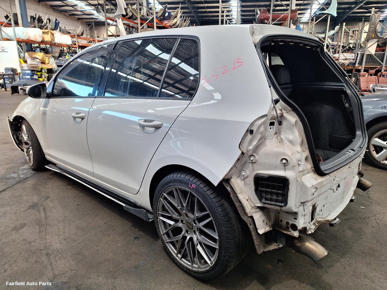 2010 Volkswagen Golf Left Front Lower Control Arm