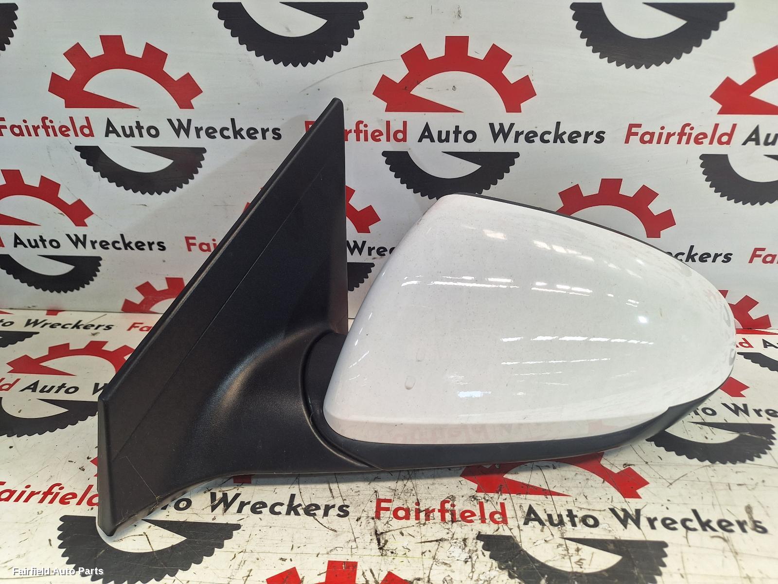 2018-2020 Hyundai Elantra Left Door Mirror