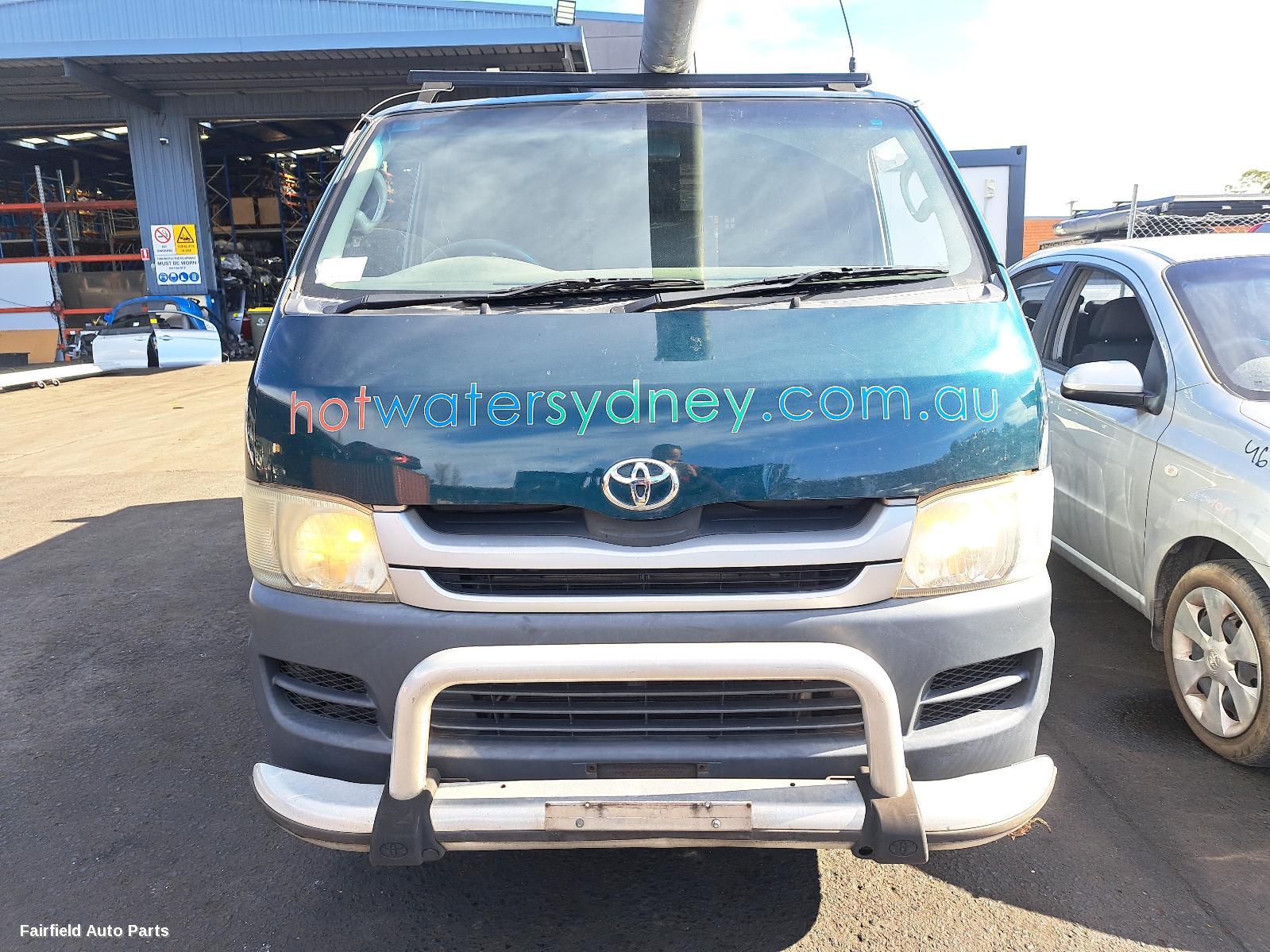 2005-2009 Toyota Hiace Axle