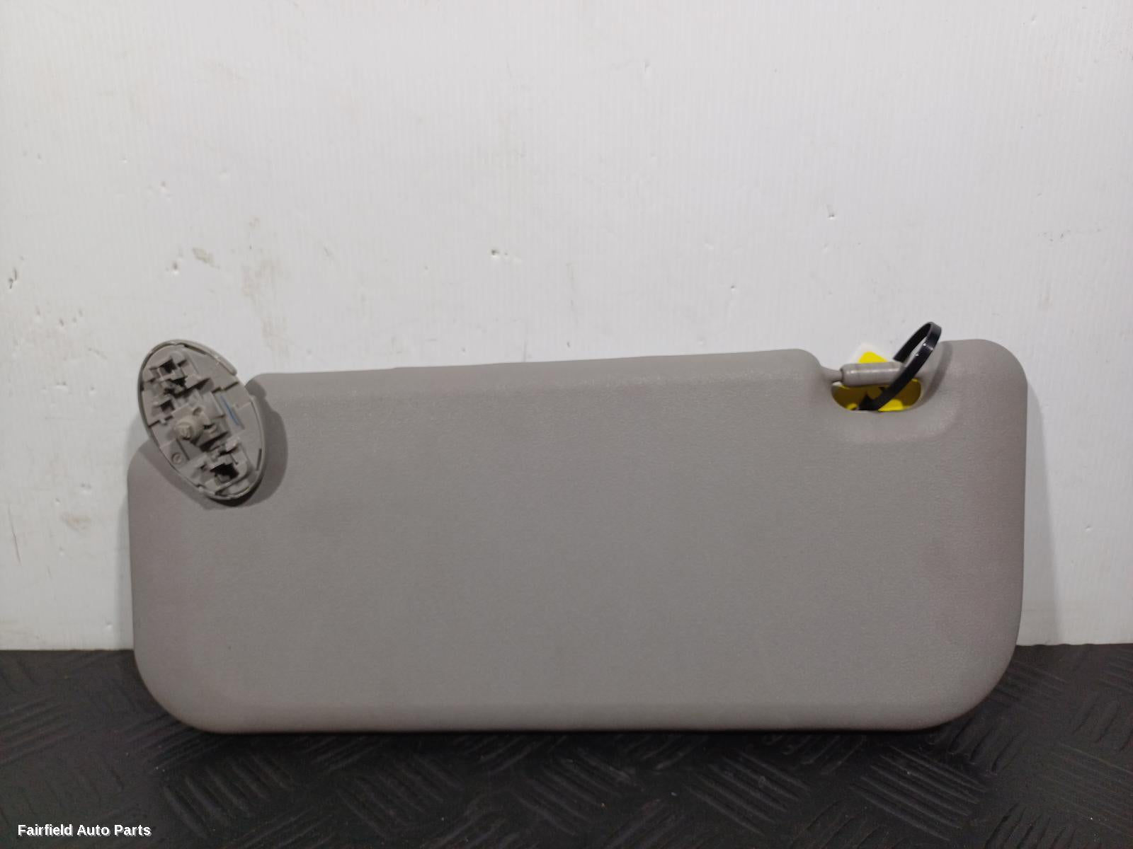 2005-2016 Toyota Yaris Sunvisor