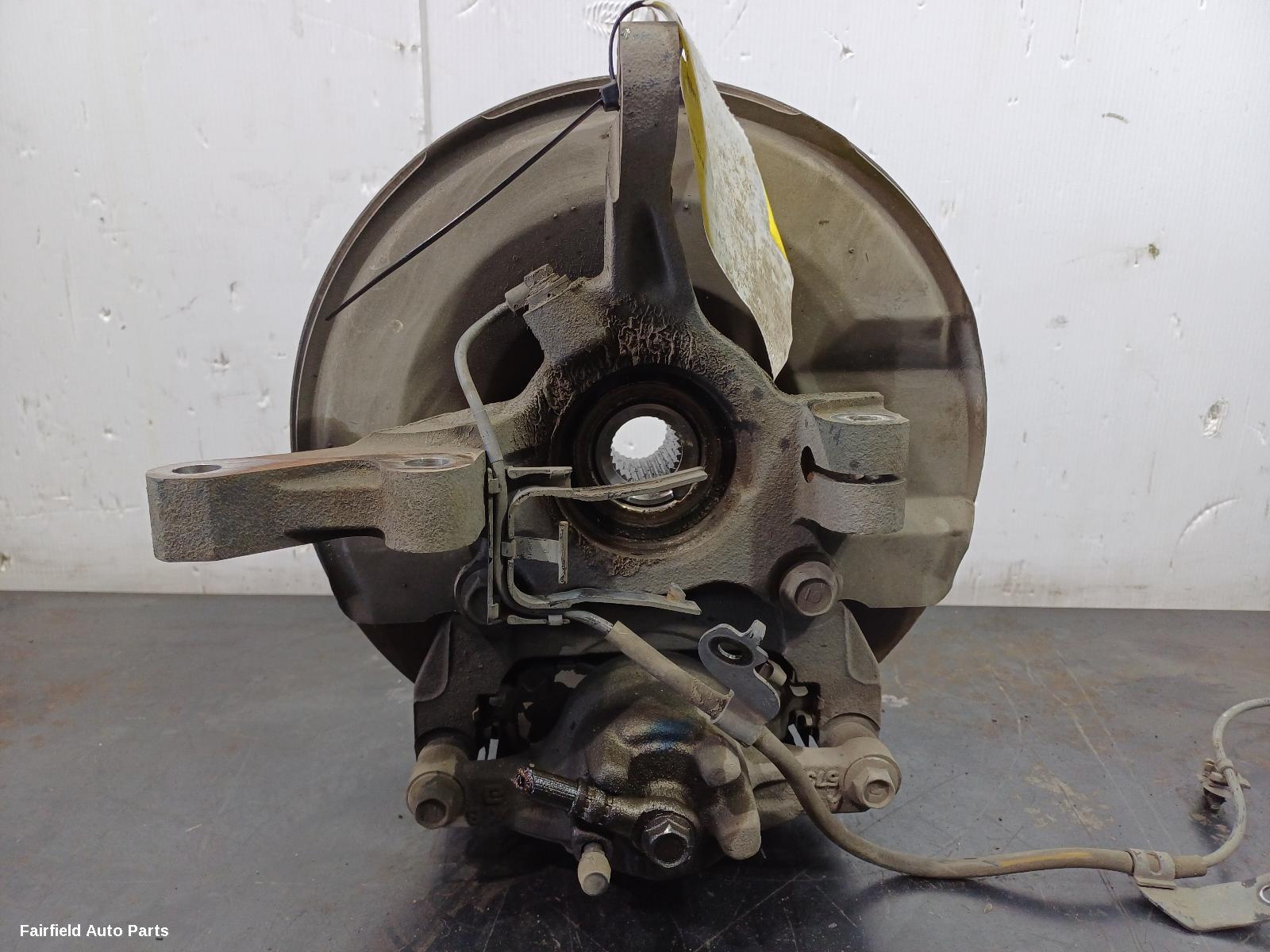 2006-2021 Mitsubishi Outlander Right Front Hub Assembly
