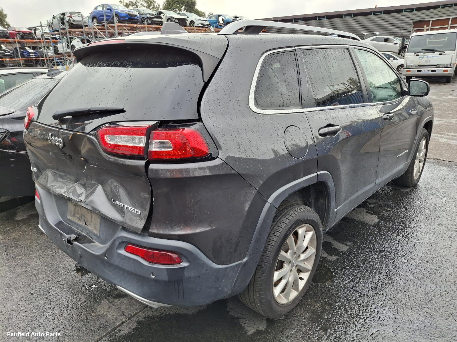 2015 Jeep Cherokee Front Bumper