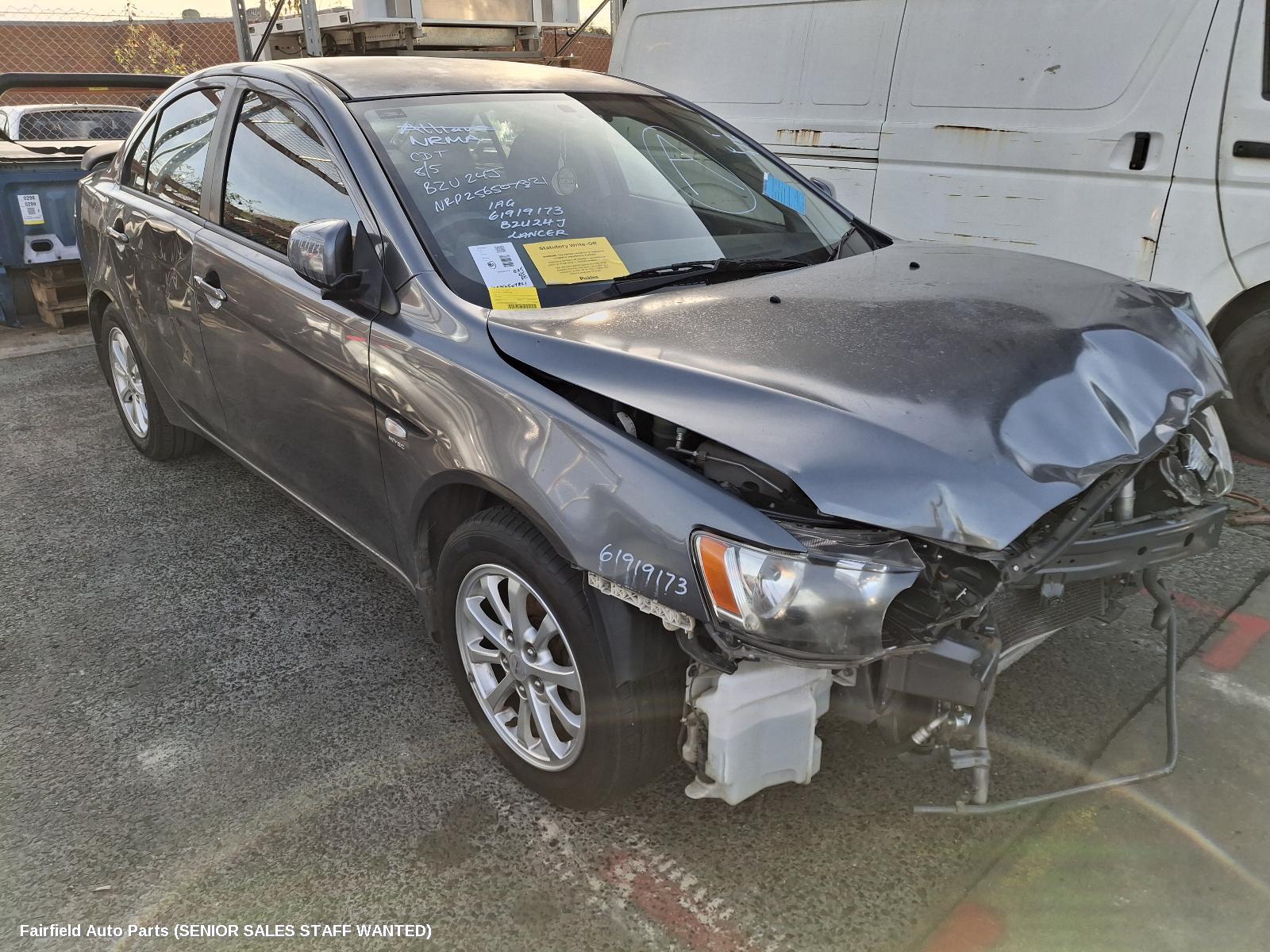 2011 Mitsubishi Lancer Left Front Door