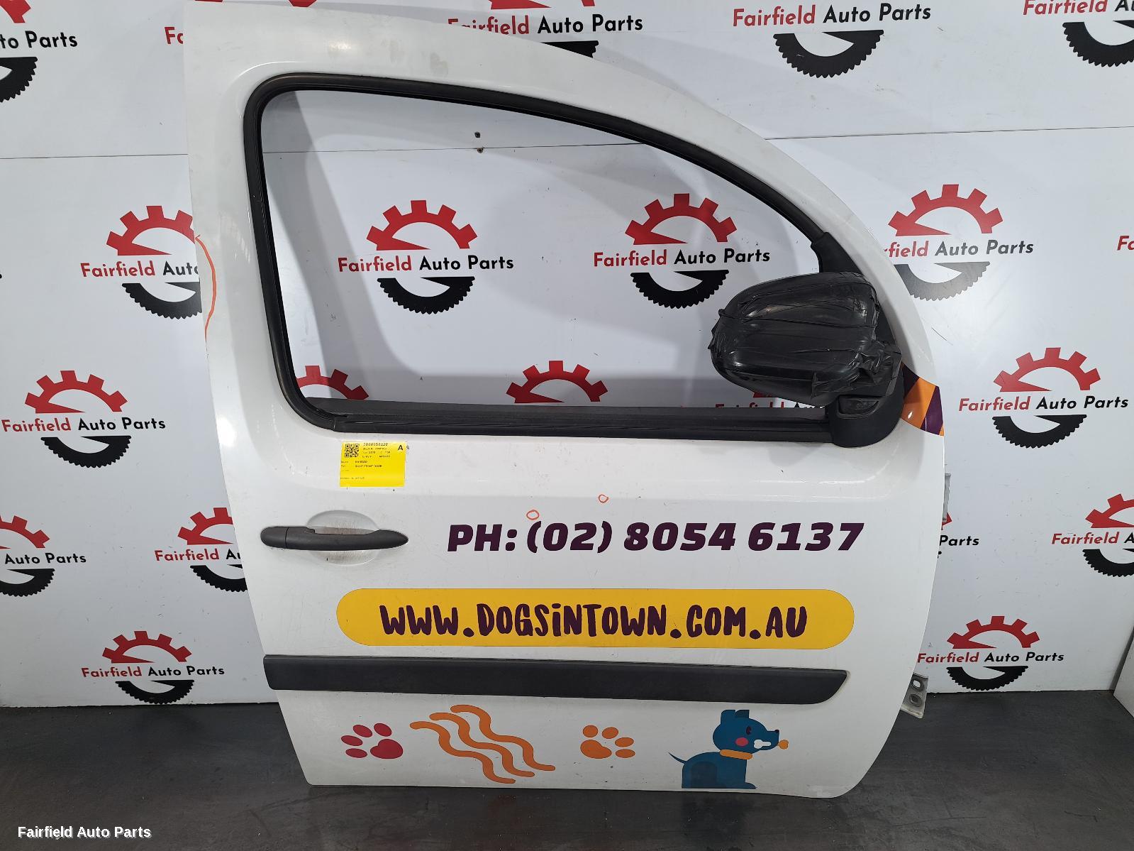 2018 Renault Kangoo Right Front Door