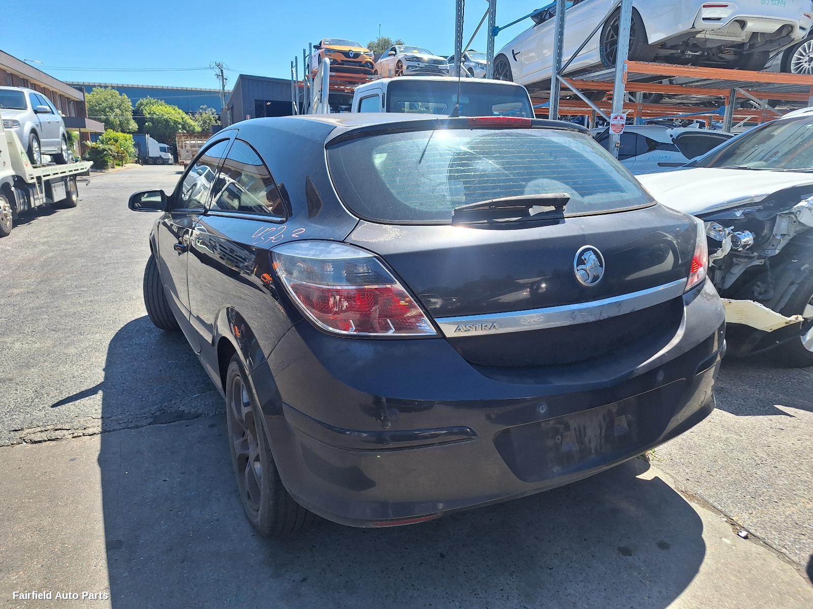 2007 Holden Astra Right Front Door