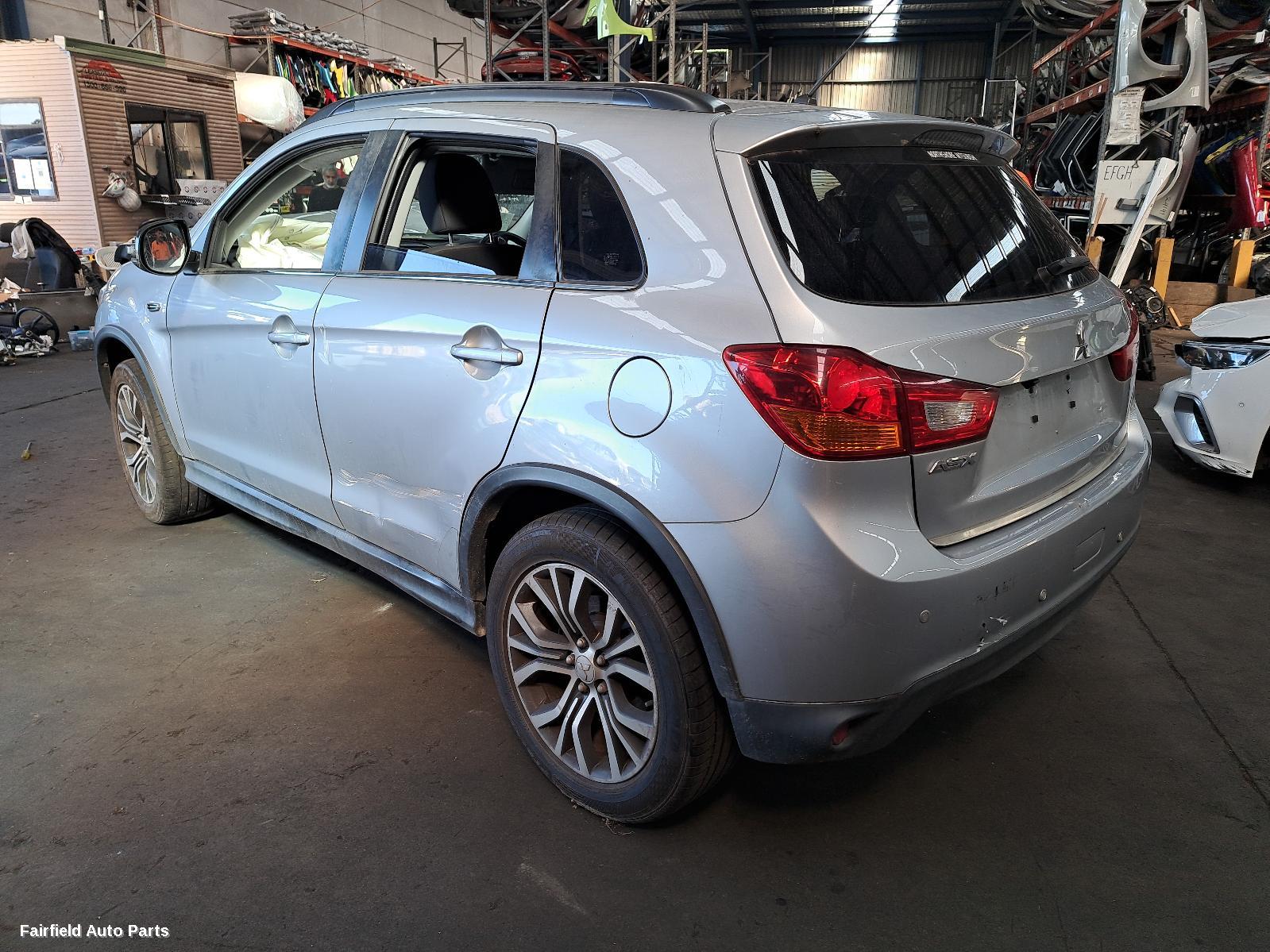 2010-2016 Mitsubishi Asx Right Indicator Fog Side