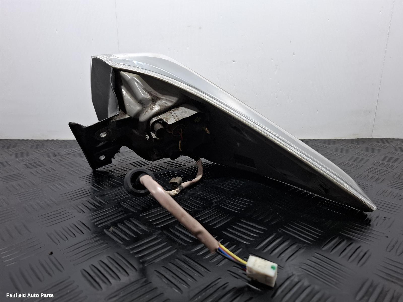 2013-2016 Toyota Kluger Left Taillight