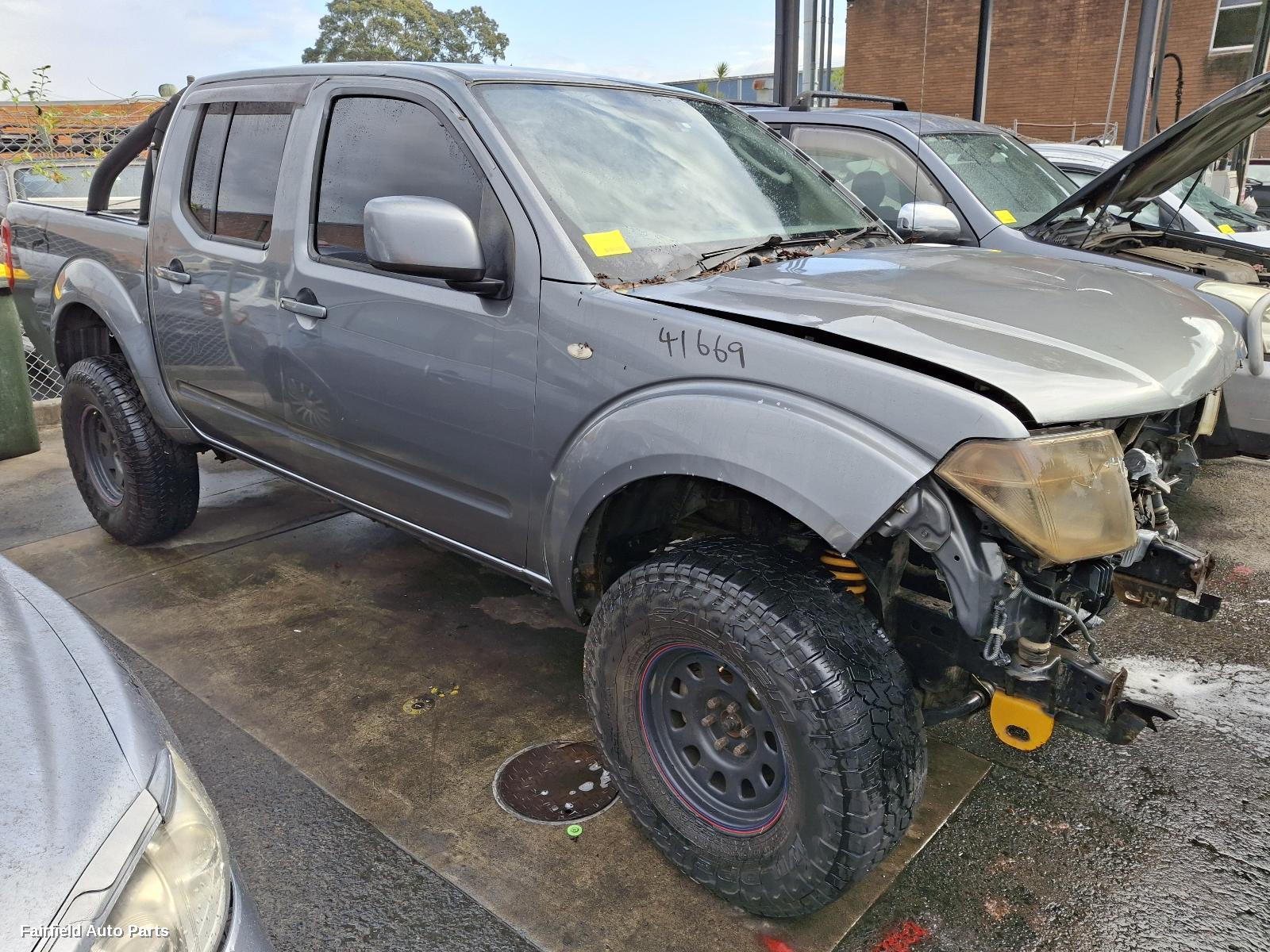 1997-2015 Nissan Navara Pwr Dr Wind Switch