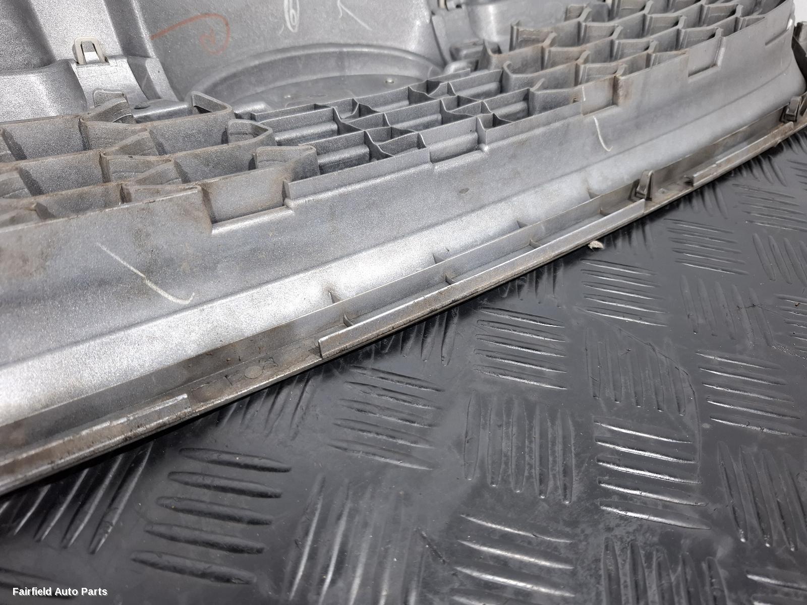 2011-2015 Subaru Impreza Grille