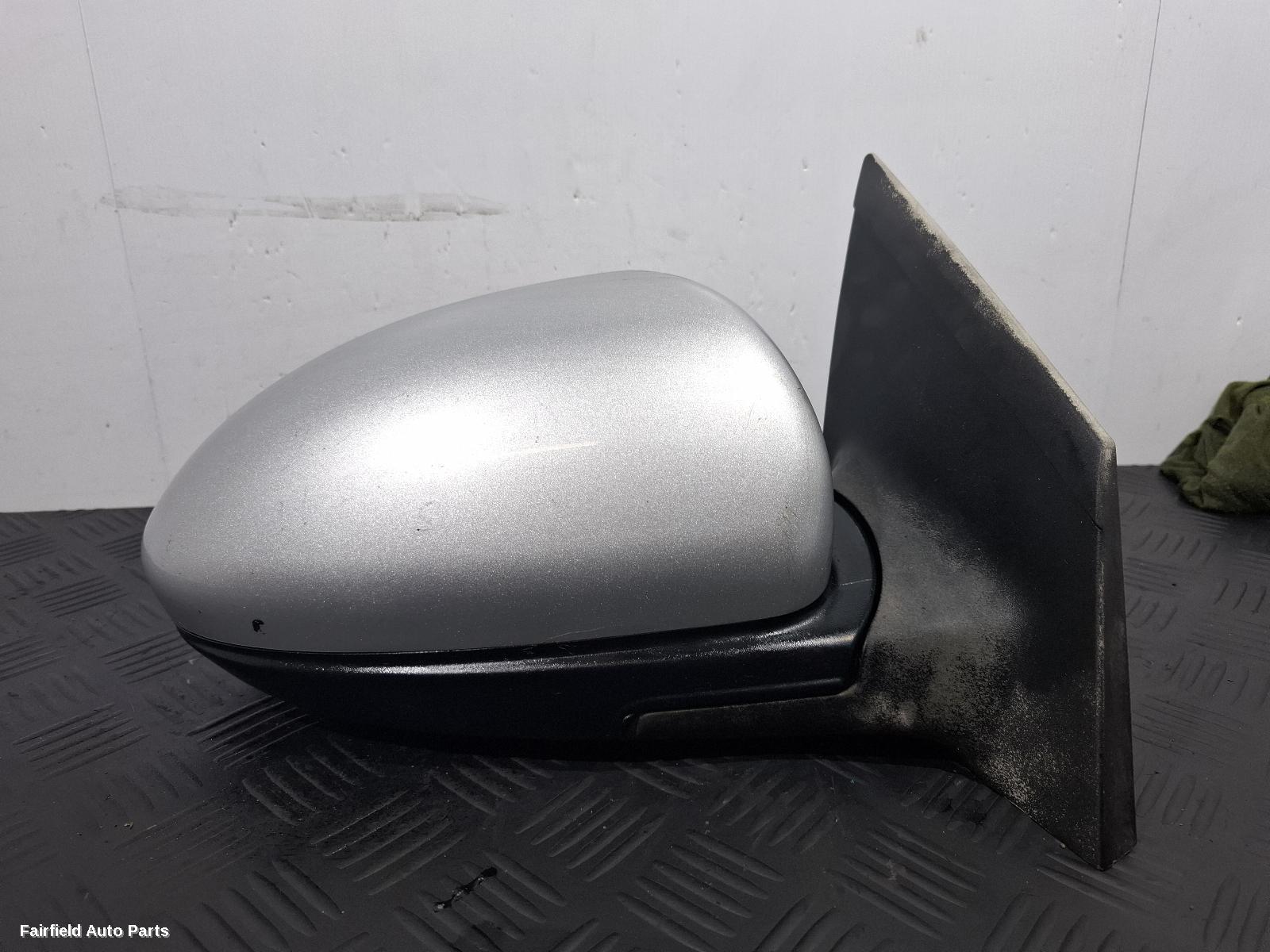 2009-2017 Holden Cruze Right Door Mirror