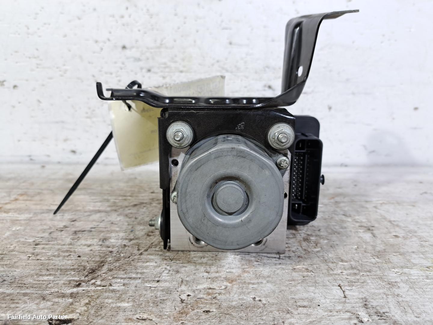 2015-2017 Toyota Camry Abs Pump Modulator