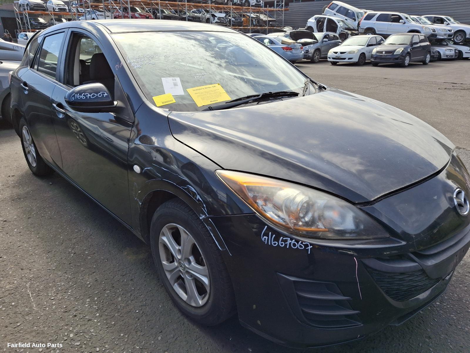 2009-2011 Mazda 3 Air Cleaner Box