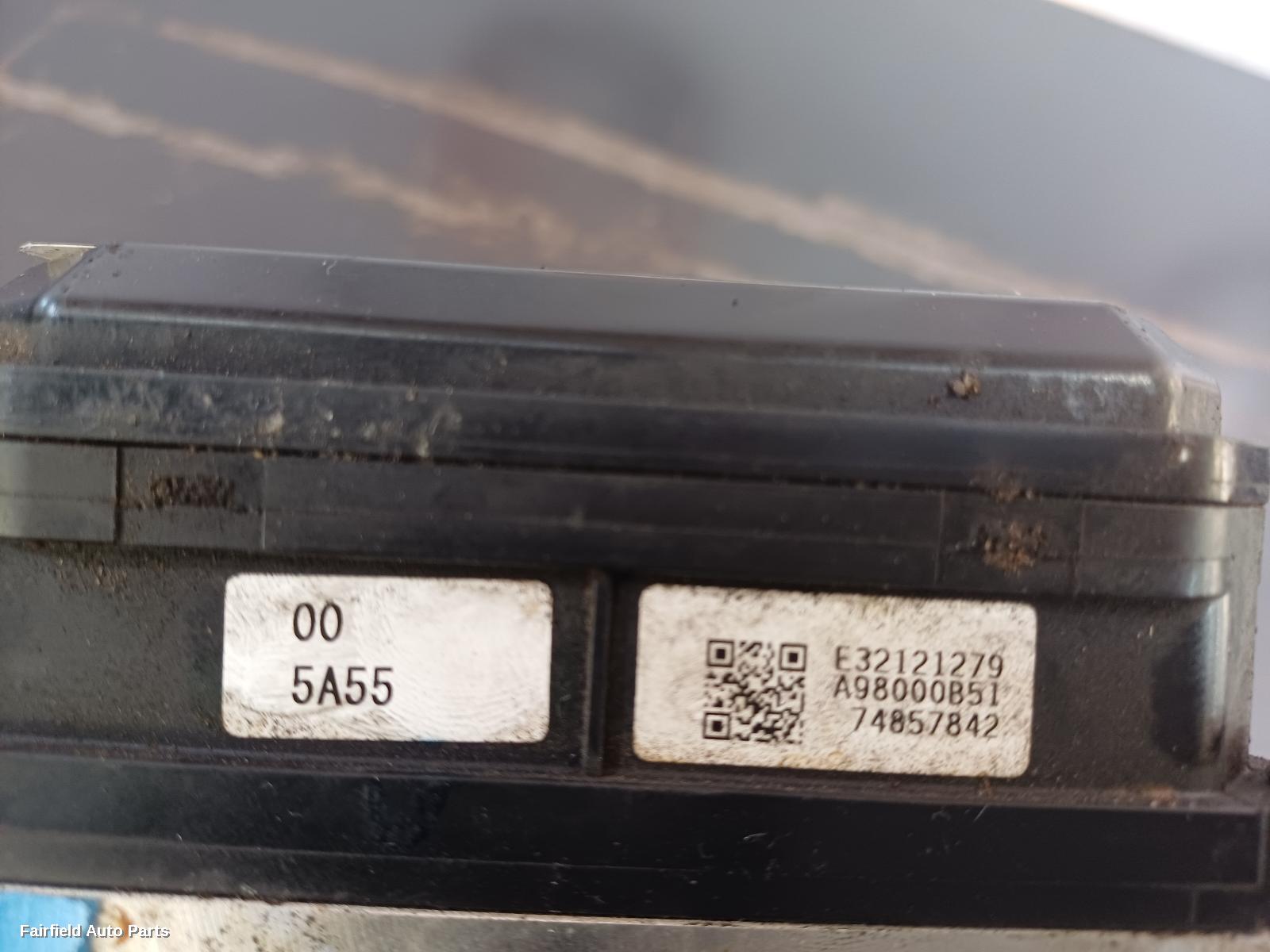 2010-2018 Nissan Juke Abs Pump Modulator